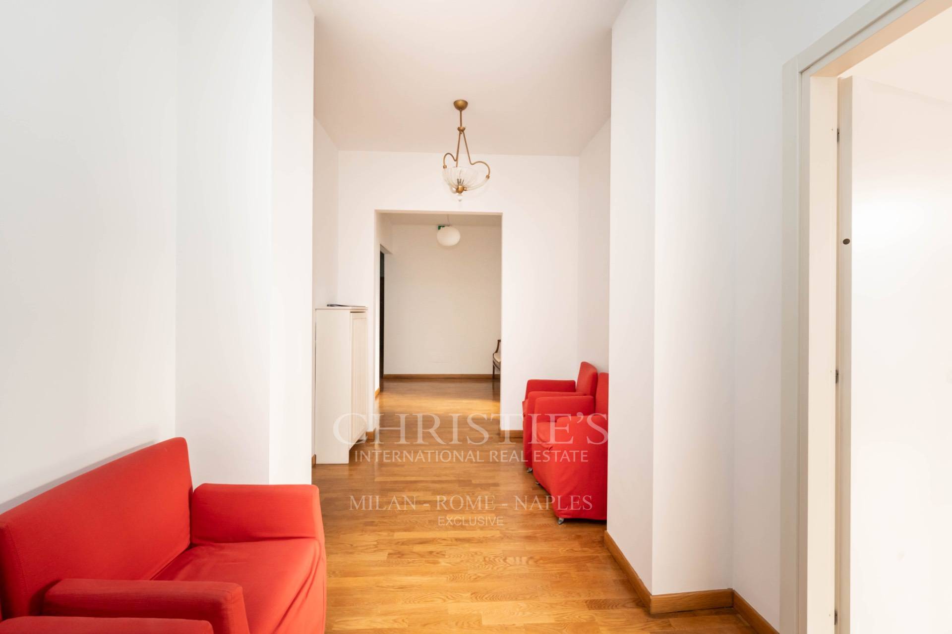 picture of Bright Office In Corso Di Porta Vittoria