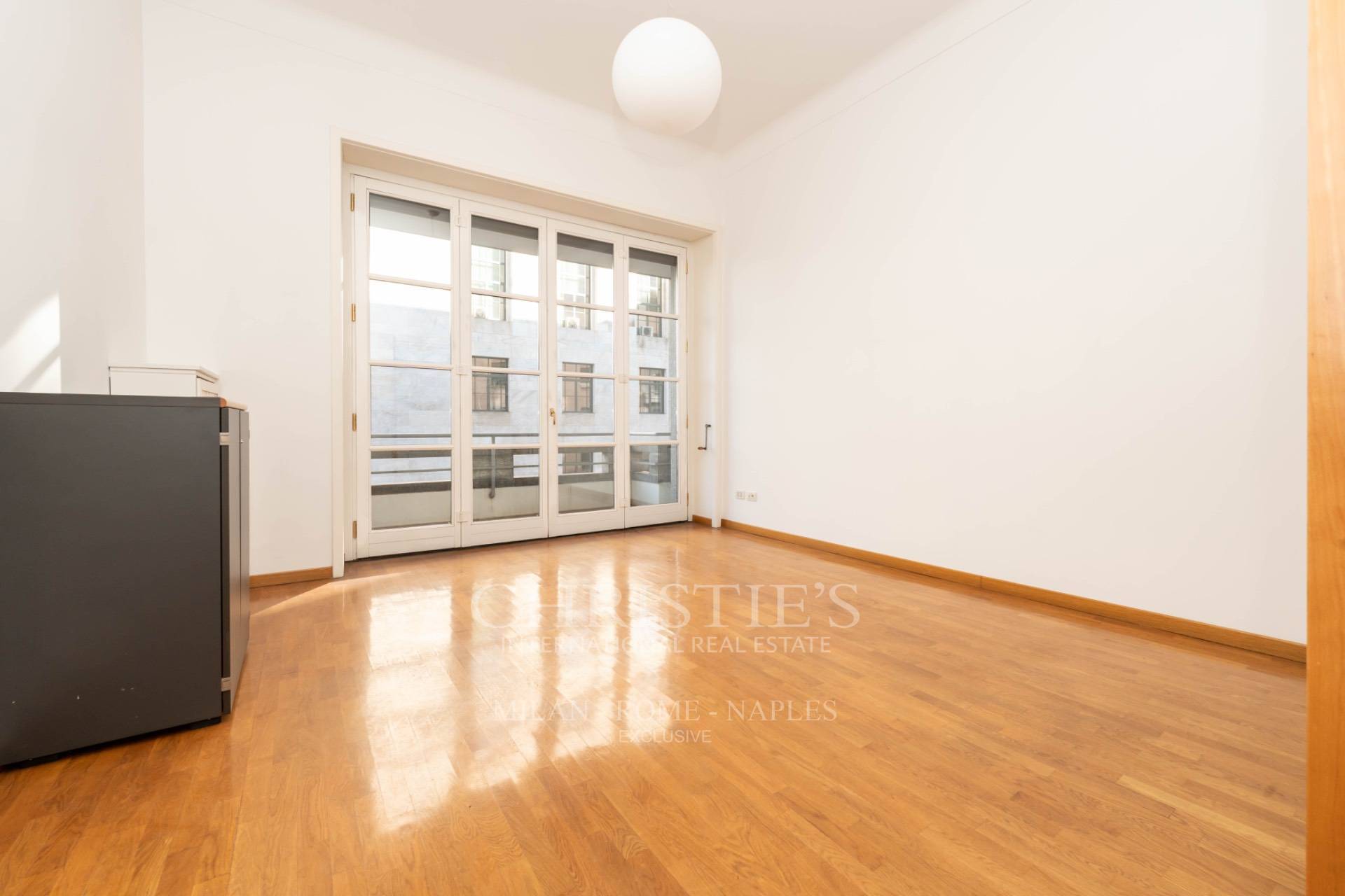 picture of Bright Office In Corso Di Porta Vittoria