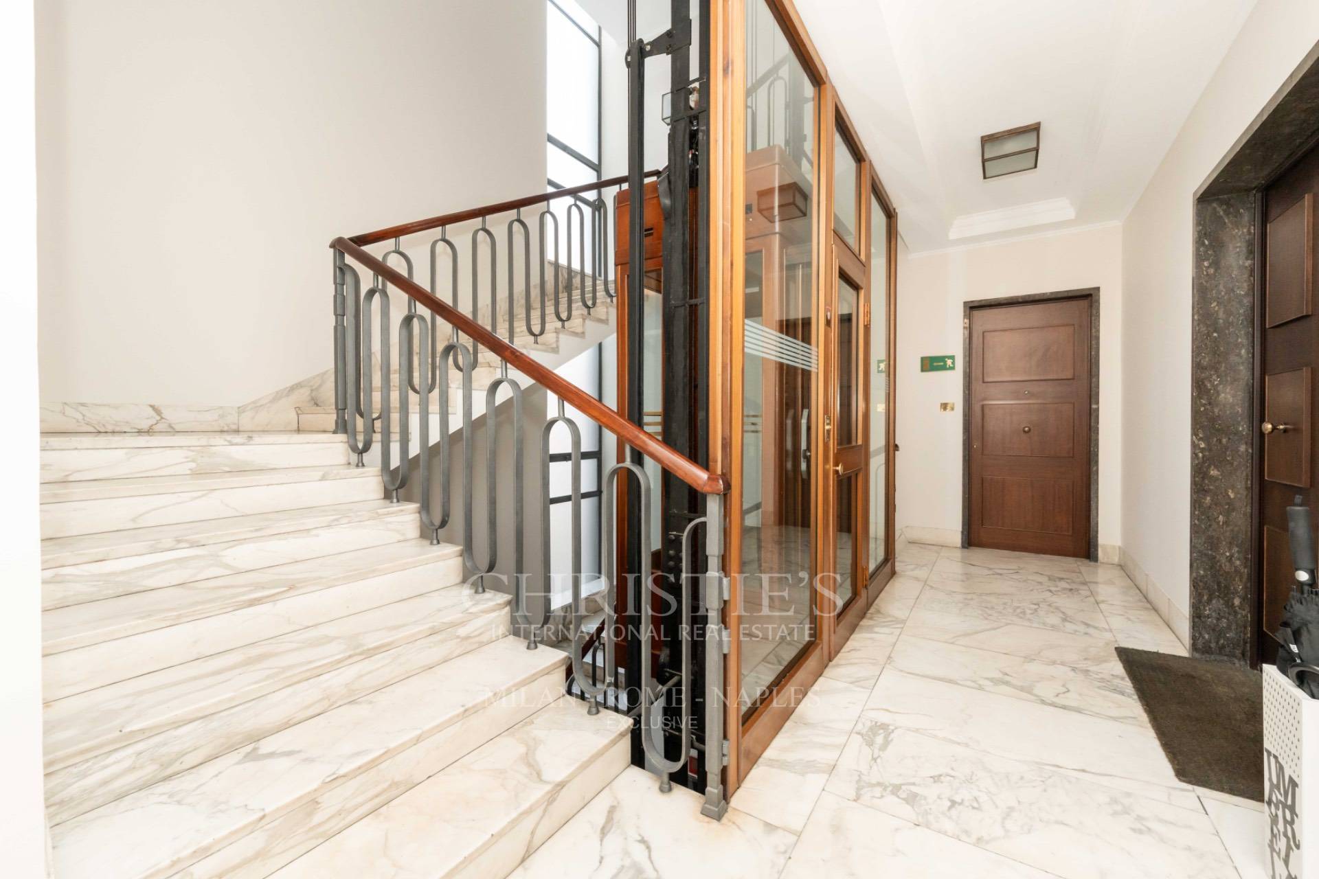 picture of Bright Office In Corso Di Porta Vittoria