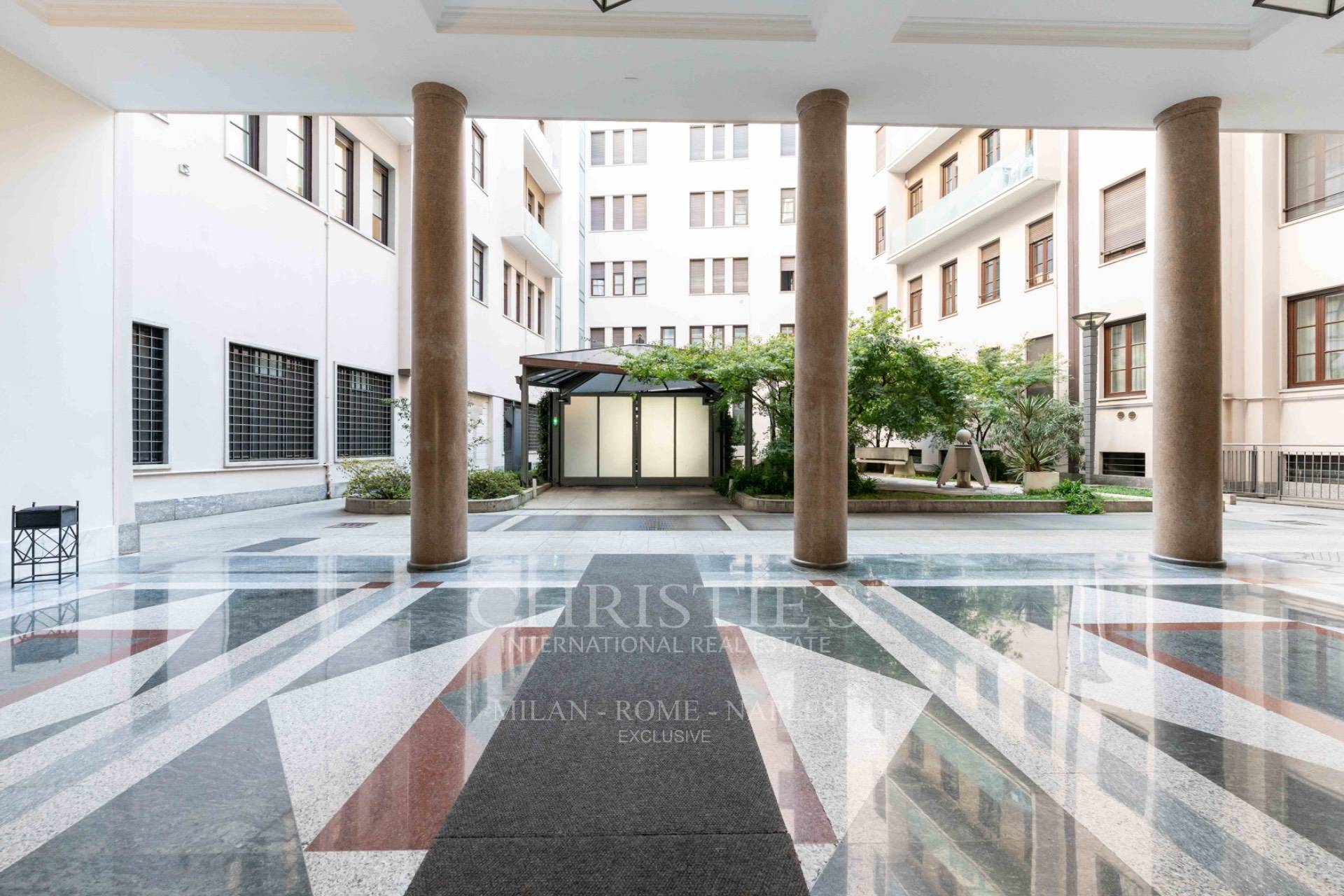 picture of Bright Office In Corso Di Porta Vittoria
