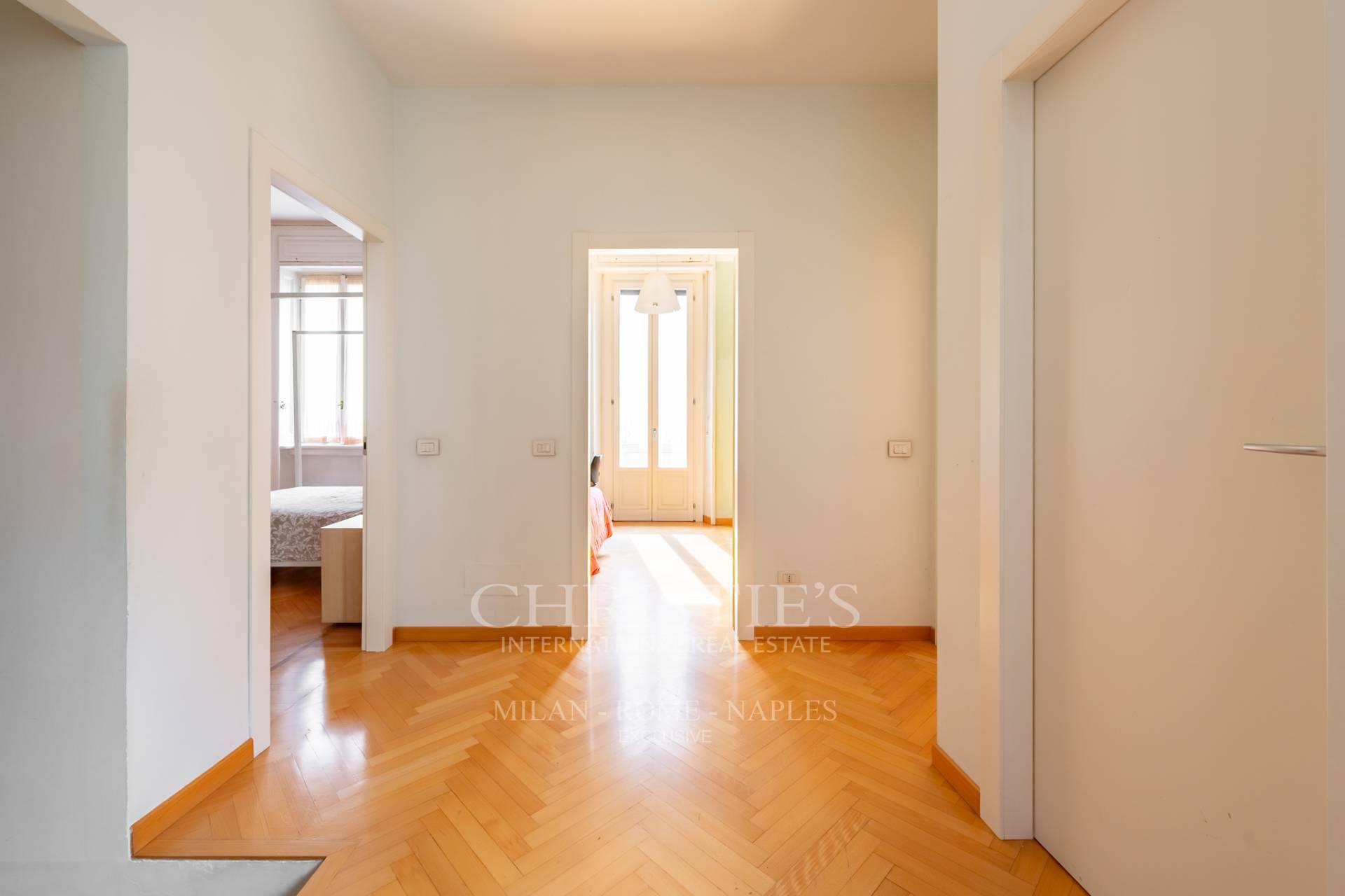 picture of Two-level Apartment In A Residential Area