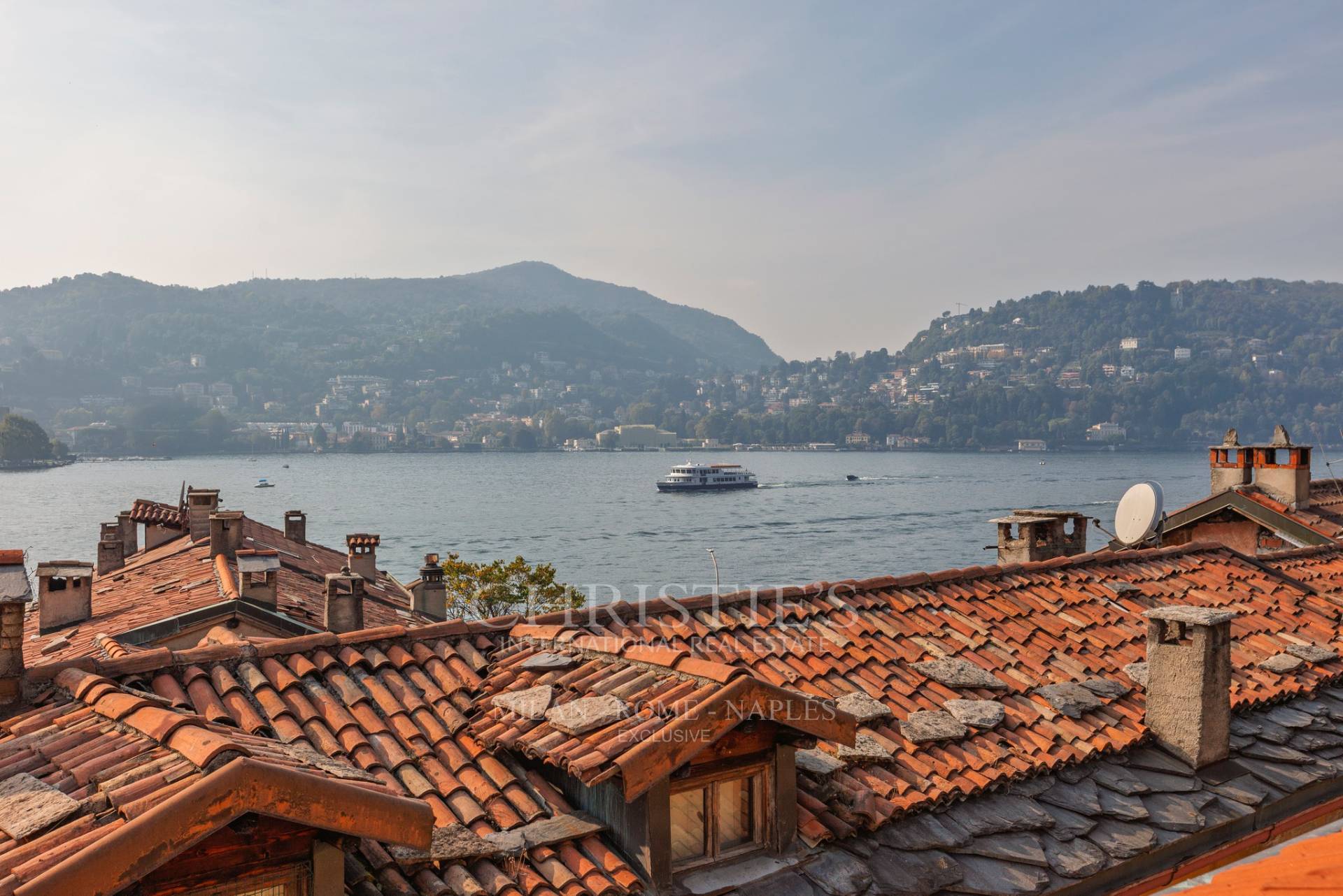 picture of Sophisticated And Exclusive Penthouse On Como's Lakefront