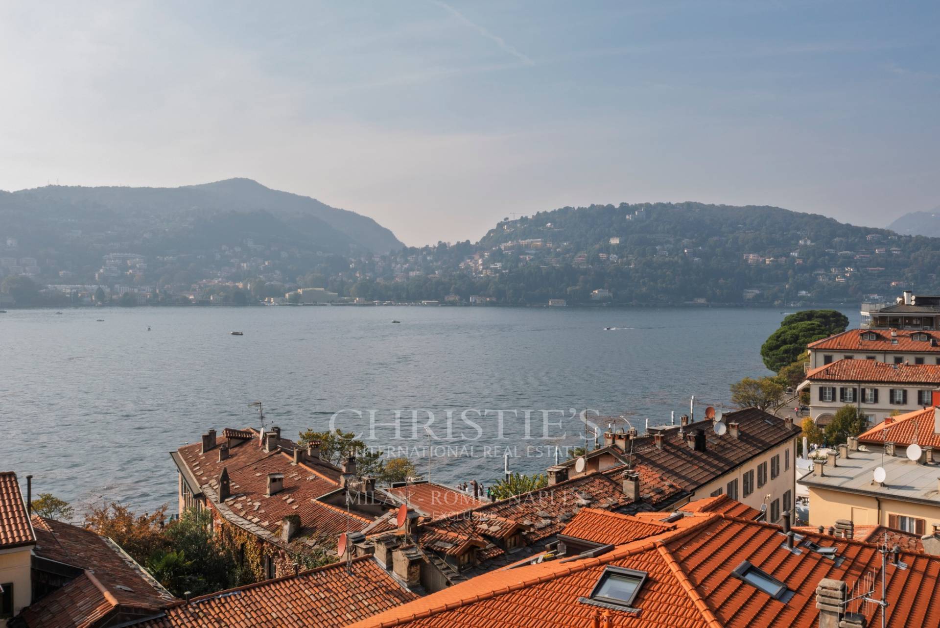 picture of Sophisticated And Exclusive Penthouse On Como's Lakefront