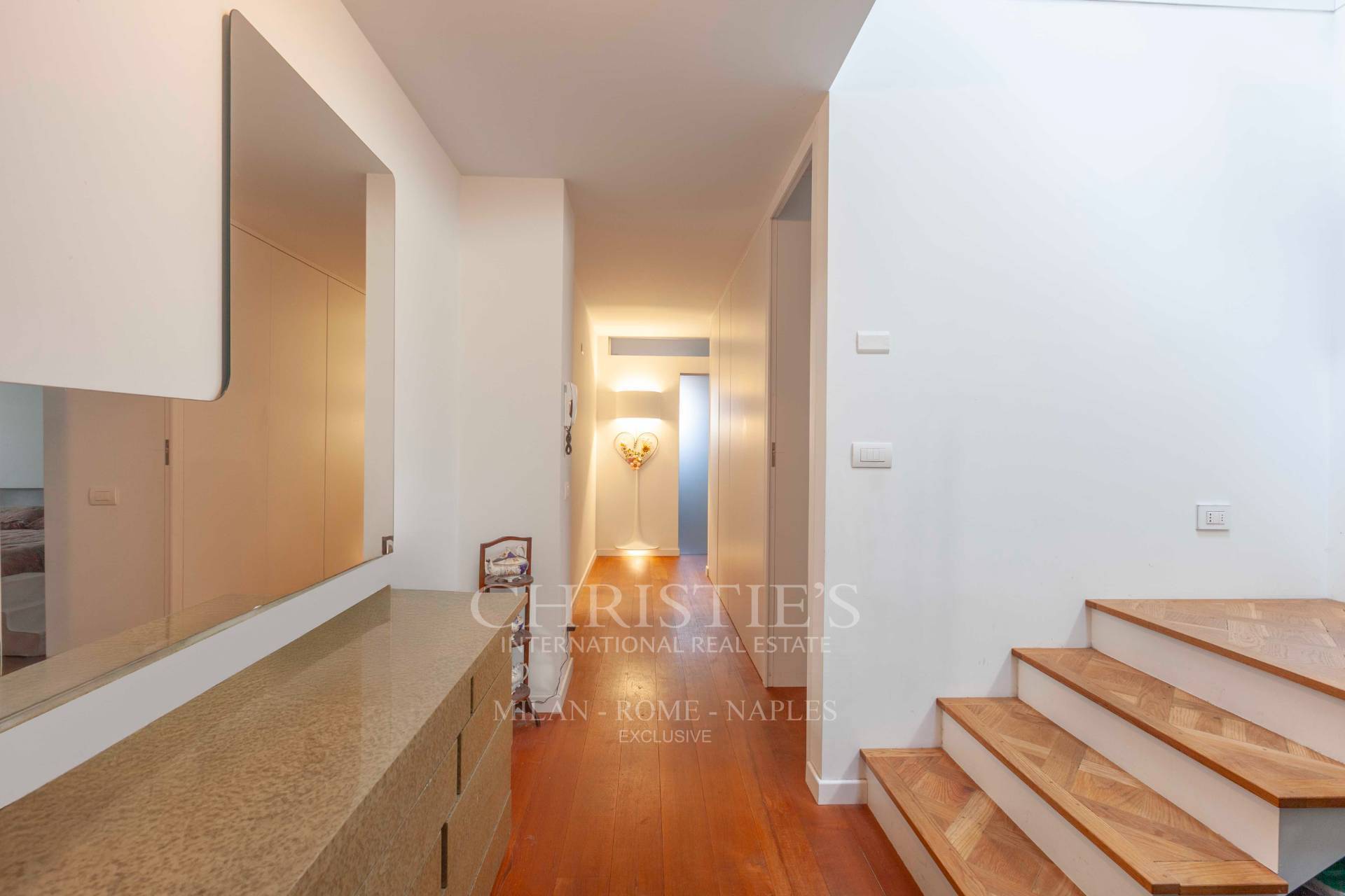picture of Sophisticated And Exclusive Penthouse On Como's Lakefront