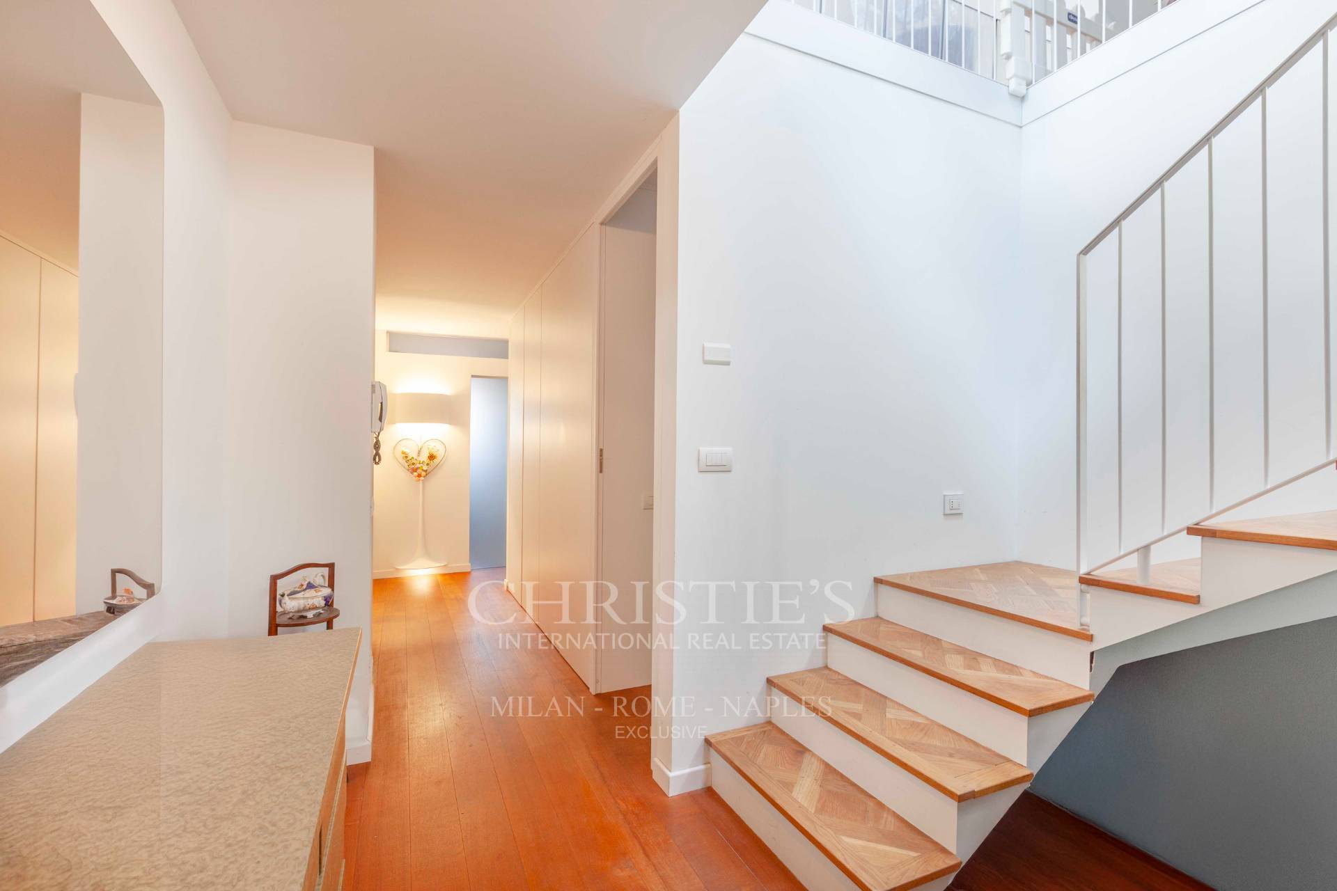 picture of Sophisticated And Exclusive Penthouse On Como's Lakefront