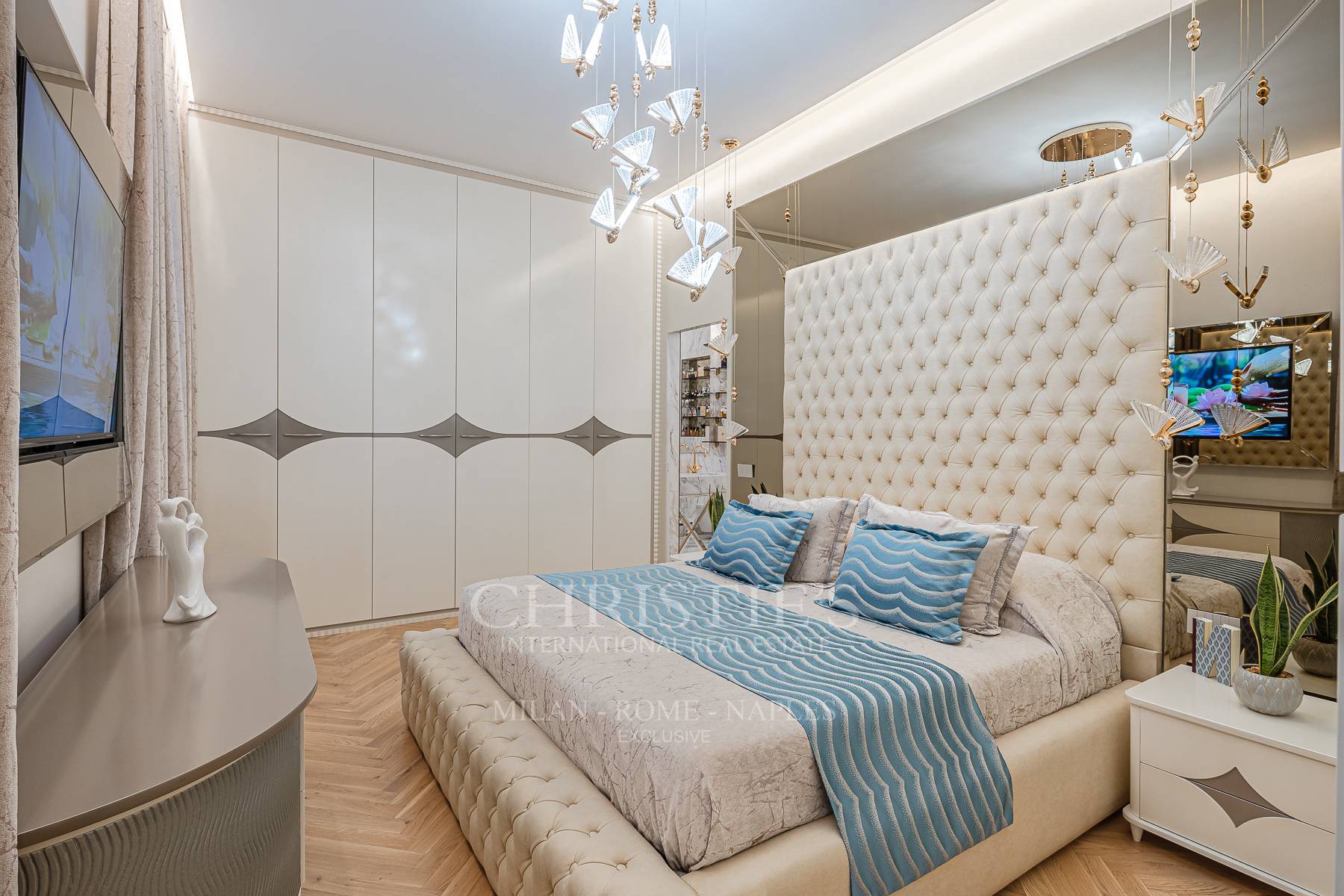 picture of High-end Penthouse With An Exceptional Terrace