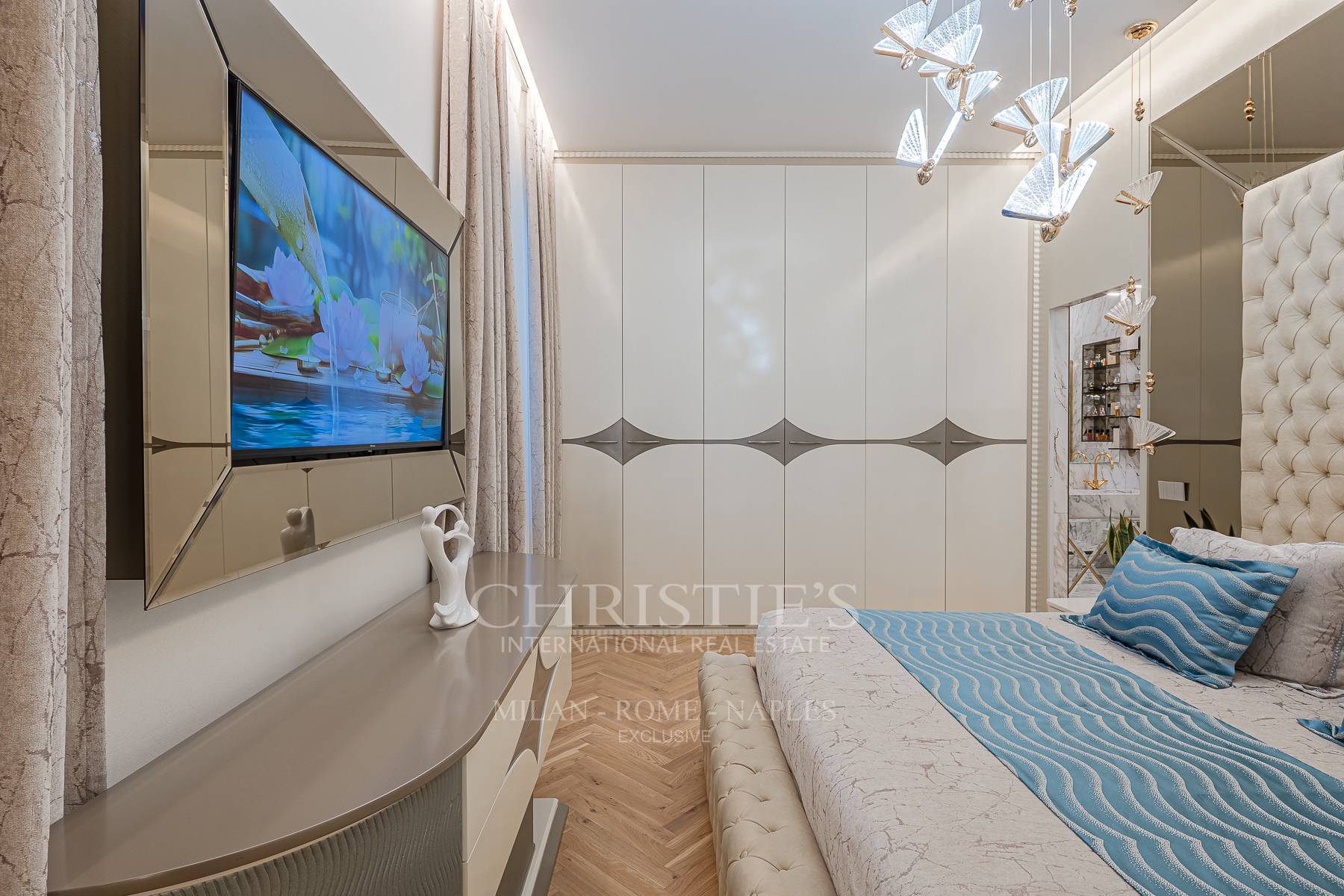 picture of High-end Penthouse With An Exceptional Terrace