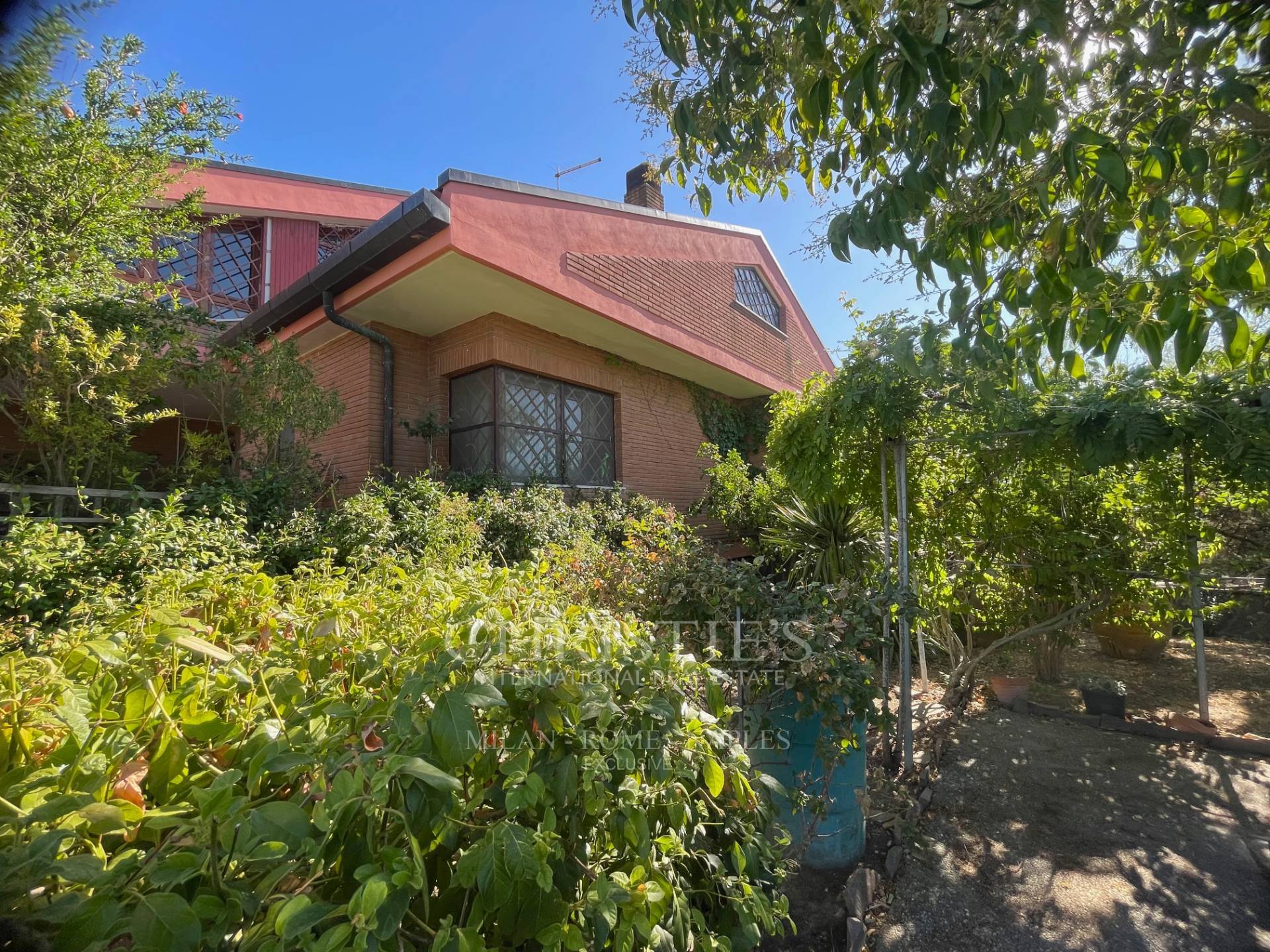picture of Prestigious Estate In Valle D'itria