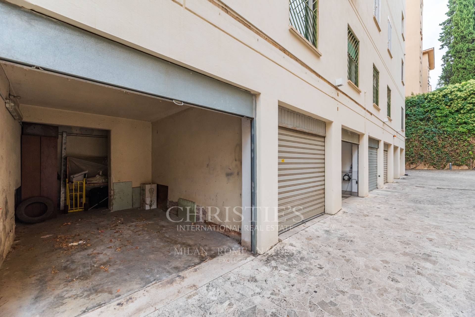 picture of Prestigious Apartment In Via Dei Monti Parioli