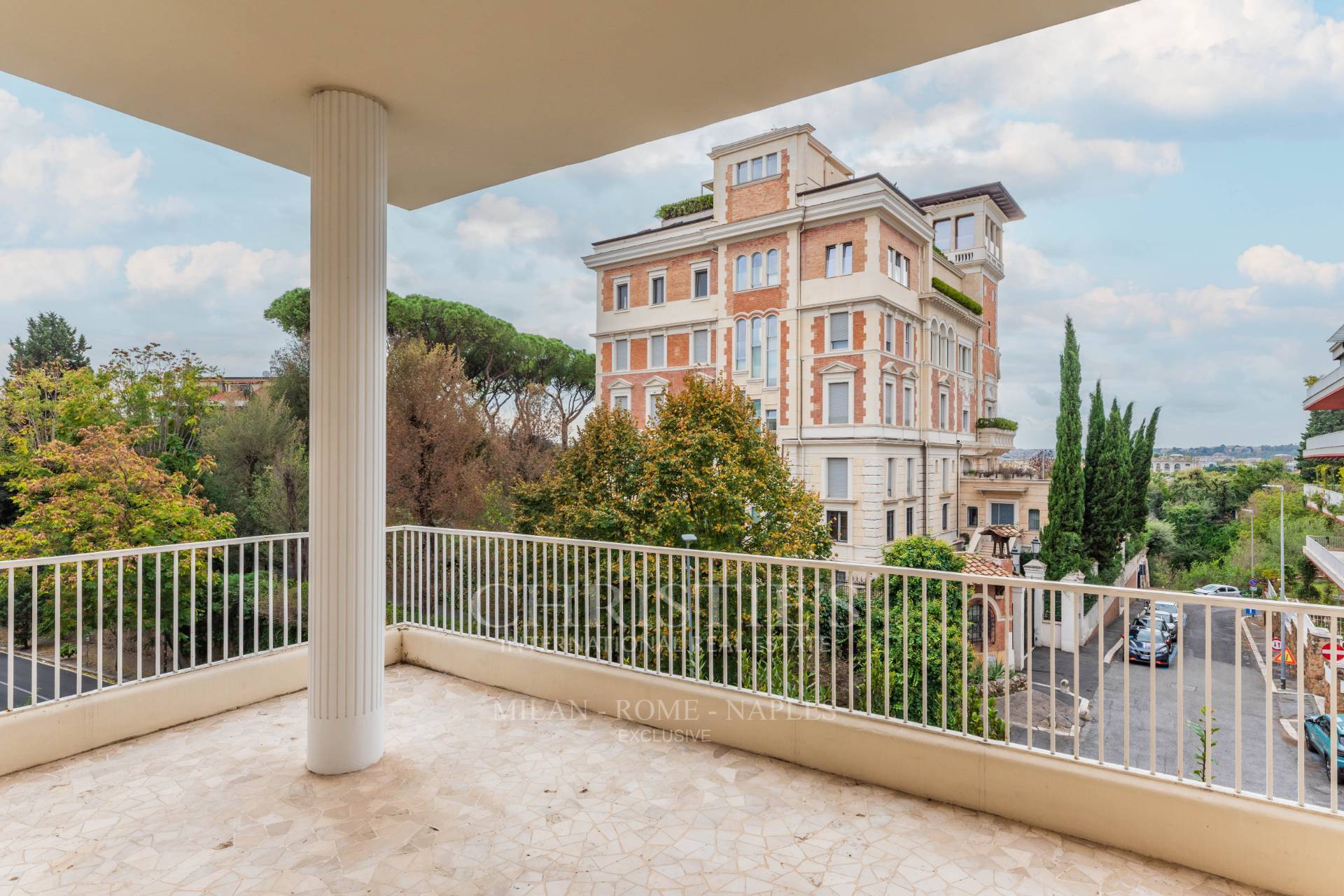 picture of Prestigious Apartment In Via Dei Monti Parioli