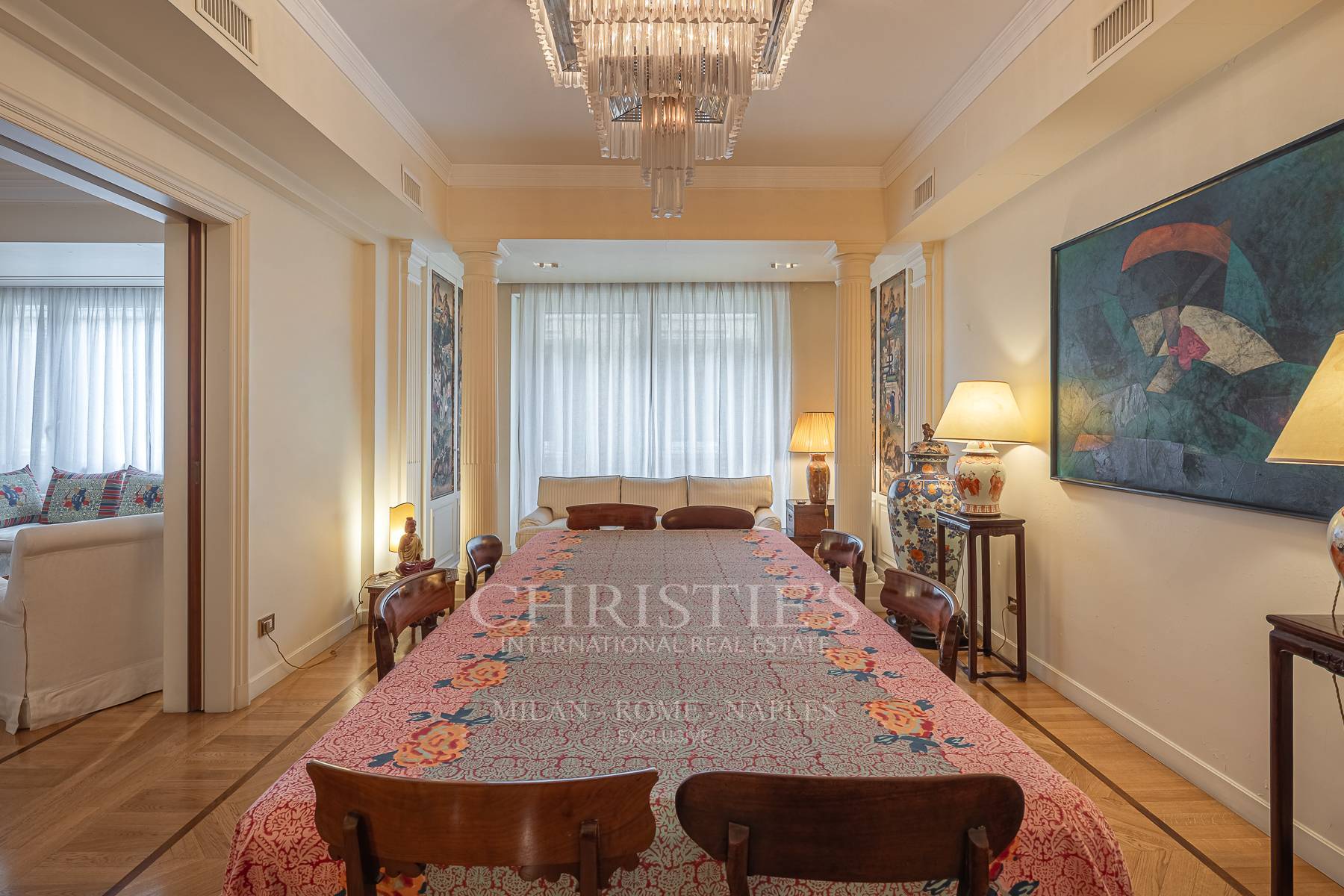 picture of Classic And Prestigious Apartment In The Fashion District