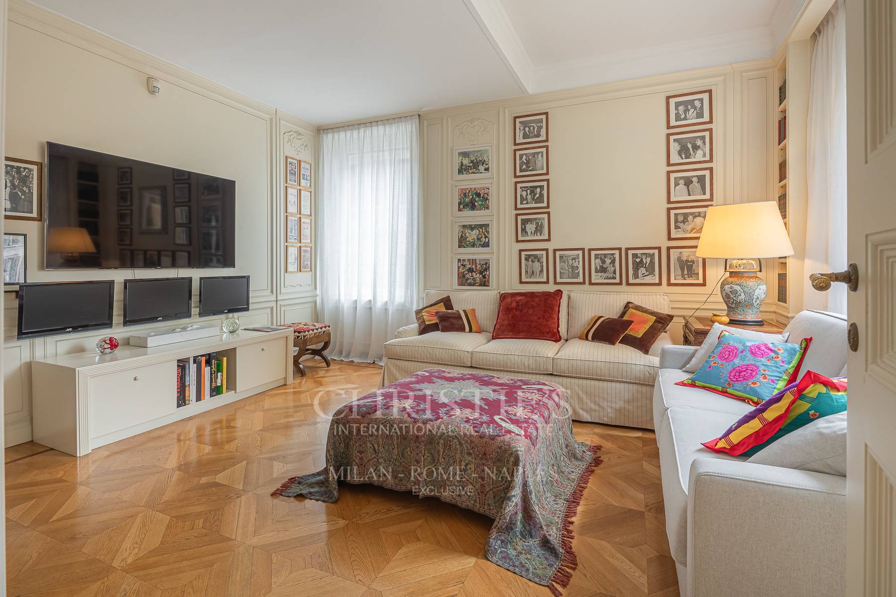 picture of Classic And Prestigious Apartment In The Fashion District