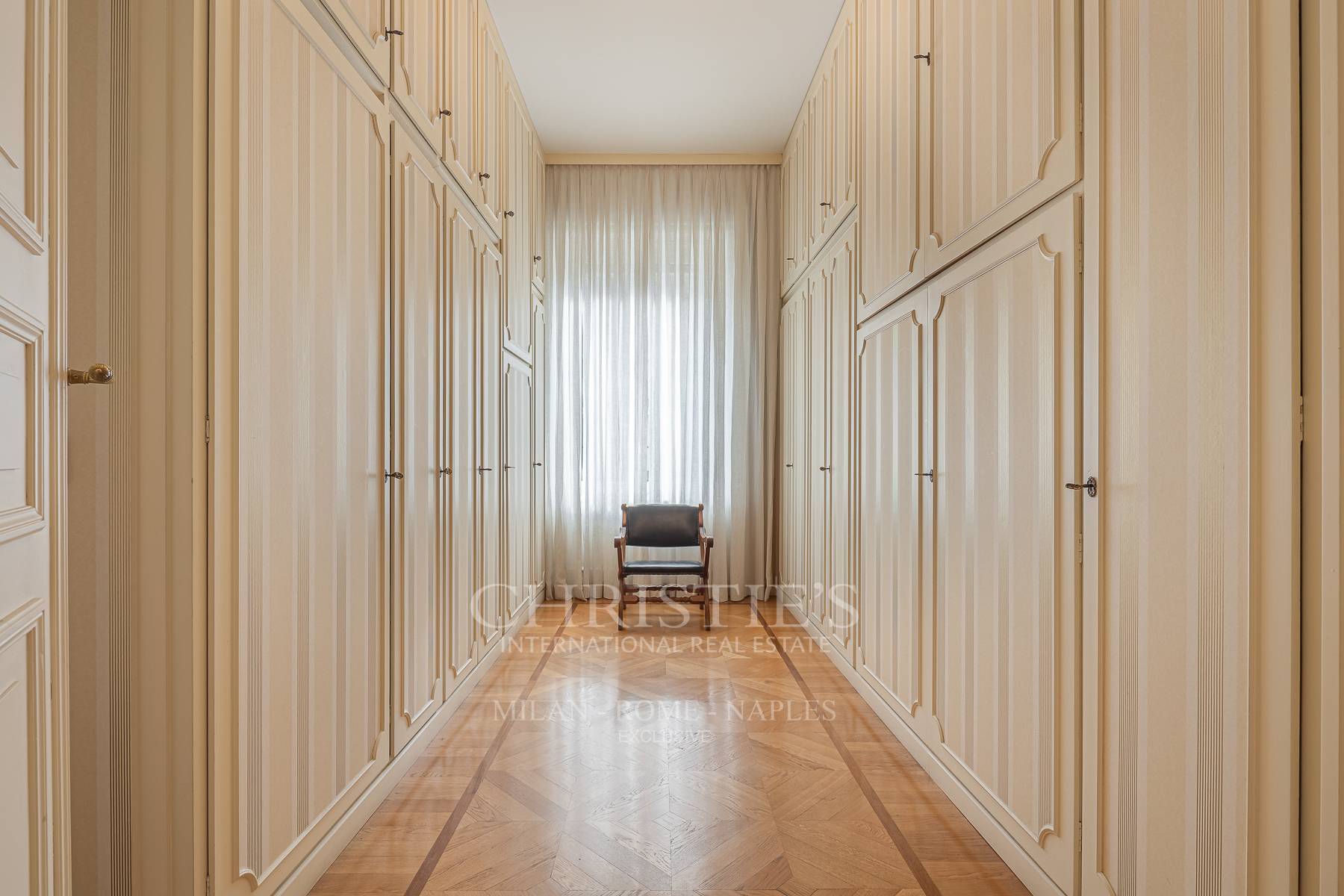 picture of Classic And Prestigious Apartment In The Fashion District