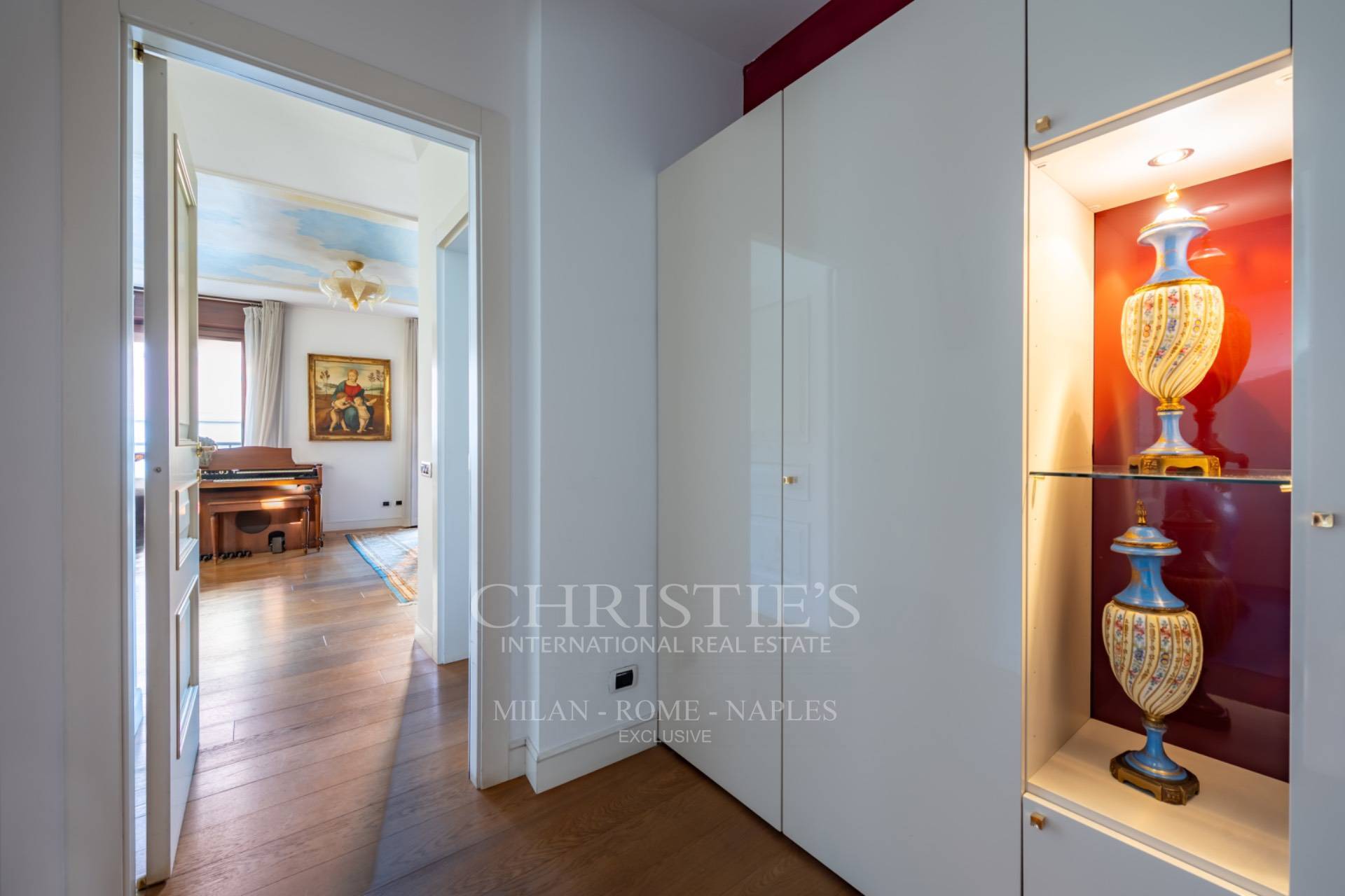 picture of Exclusive Penthouse With Wraparound Terrace