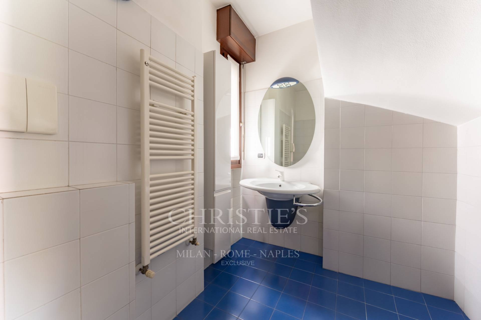 picture of Exclusive Penthouse With Wraparound Terrace