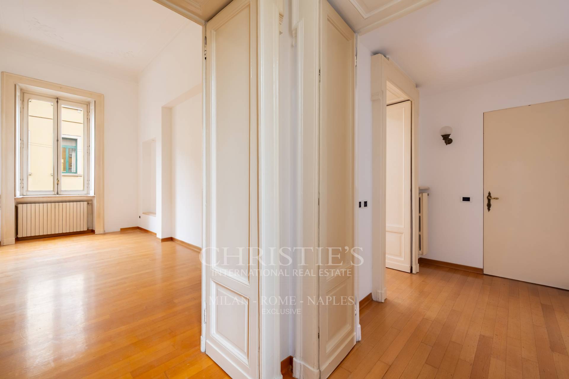 picture of Historical Elegance In Porta Venezia