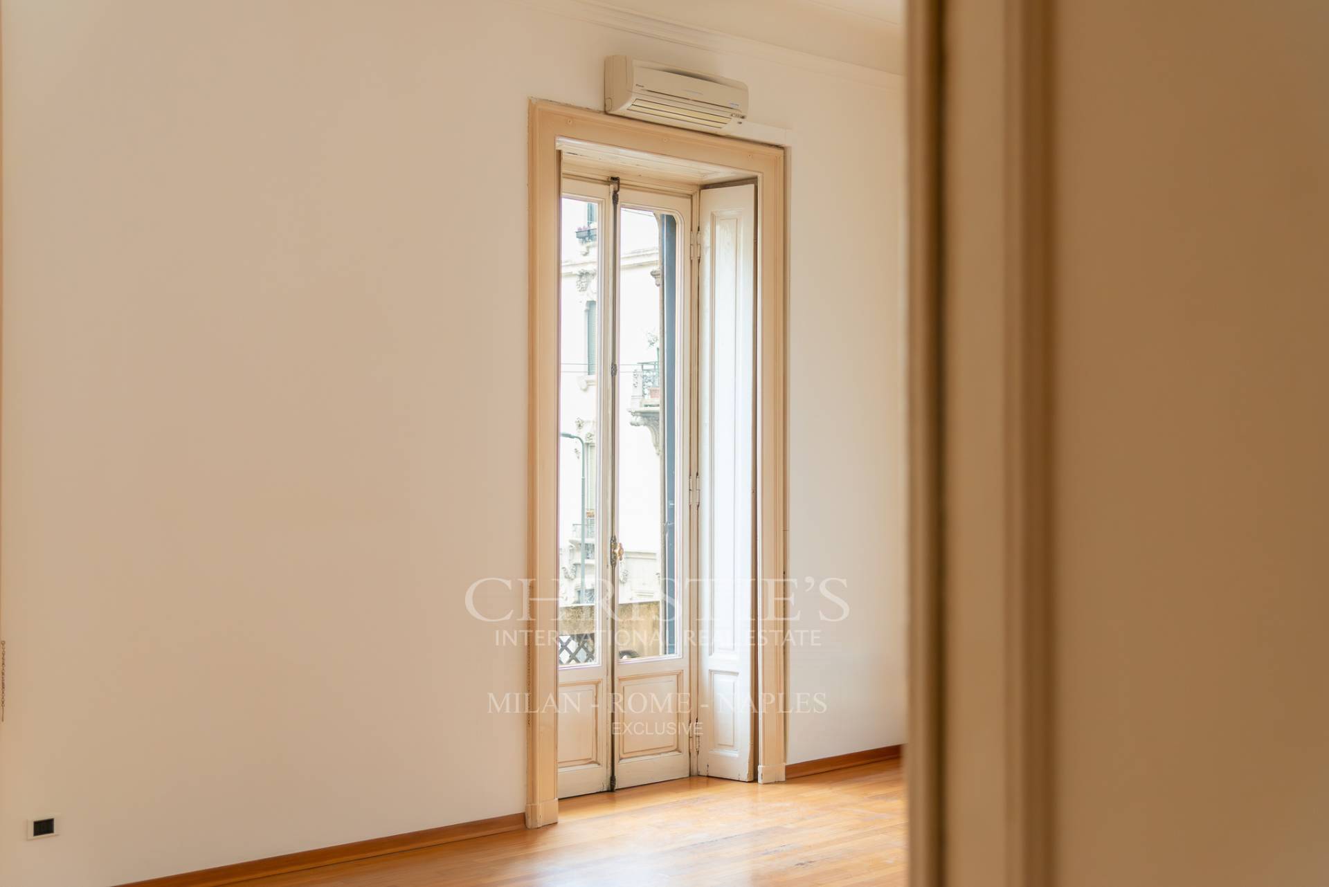 picture of Historical Elegance In Porta Venezia