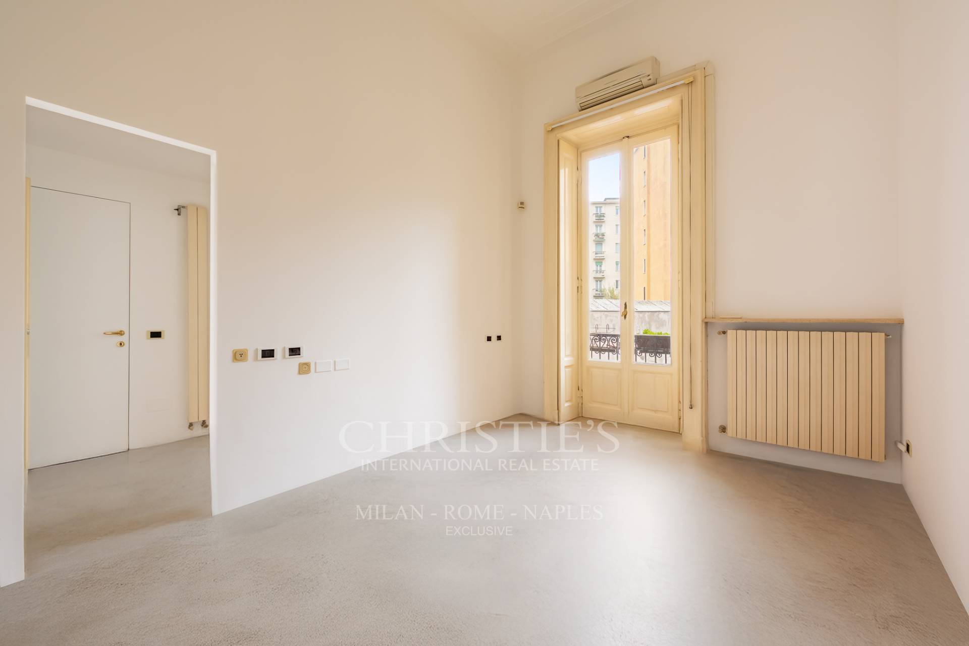 picture of Historical Elegance In Porta Venezia