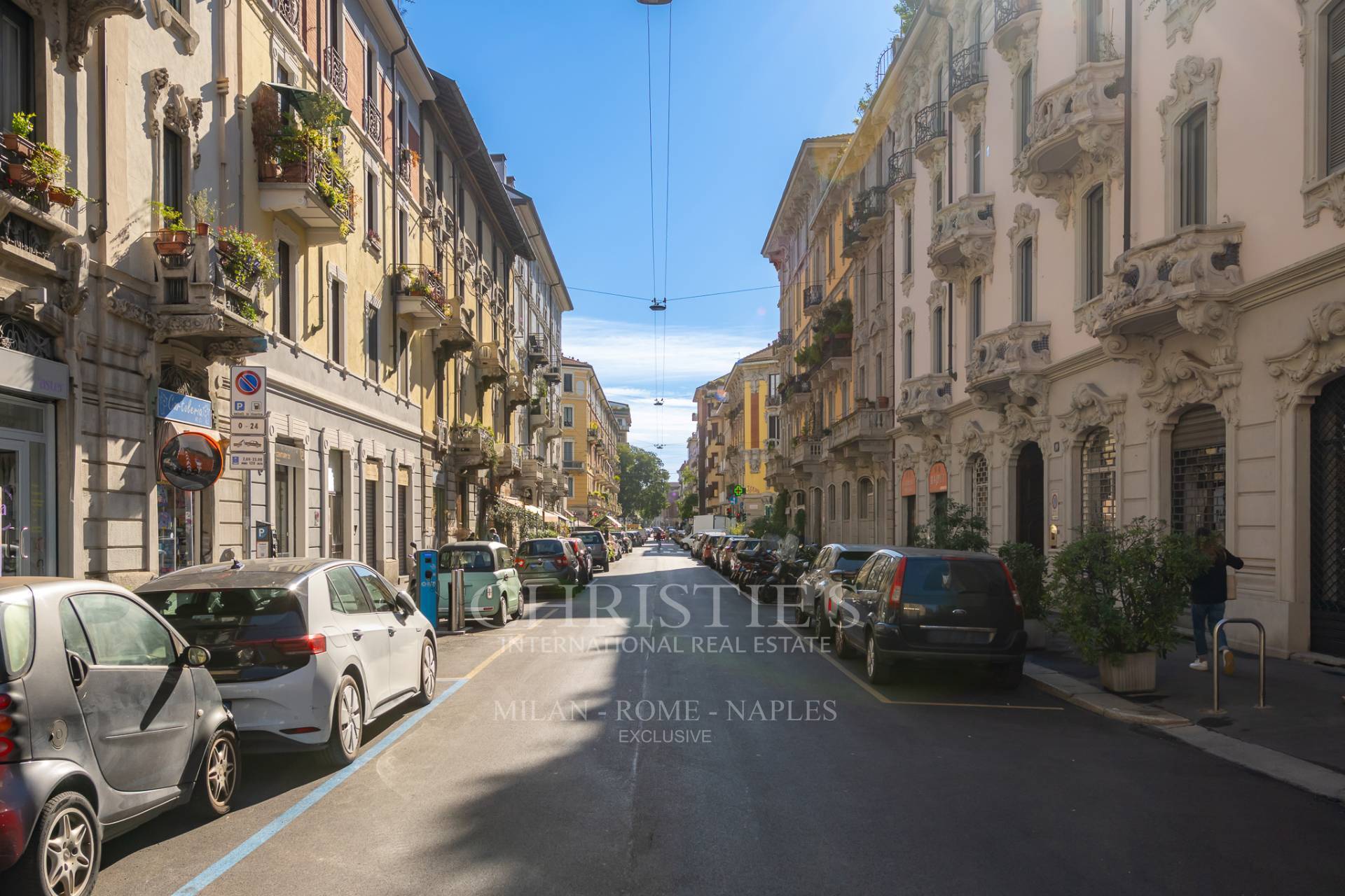 picture of Historical Elegance In Porta Venezia