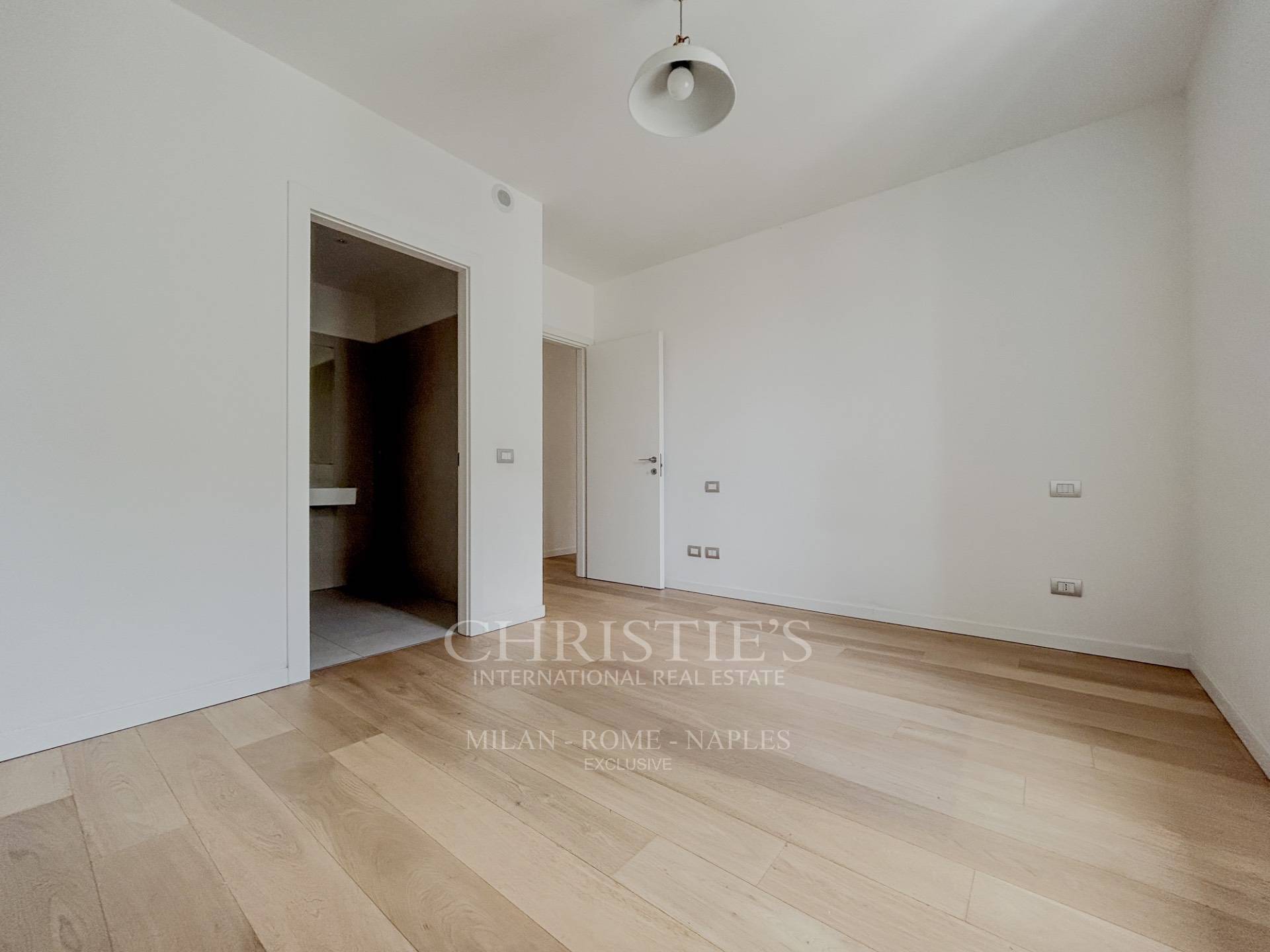 picture of Modern Two-bedroom Apartment In Bergognone Area