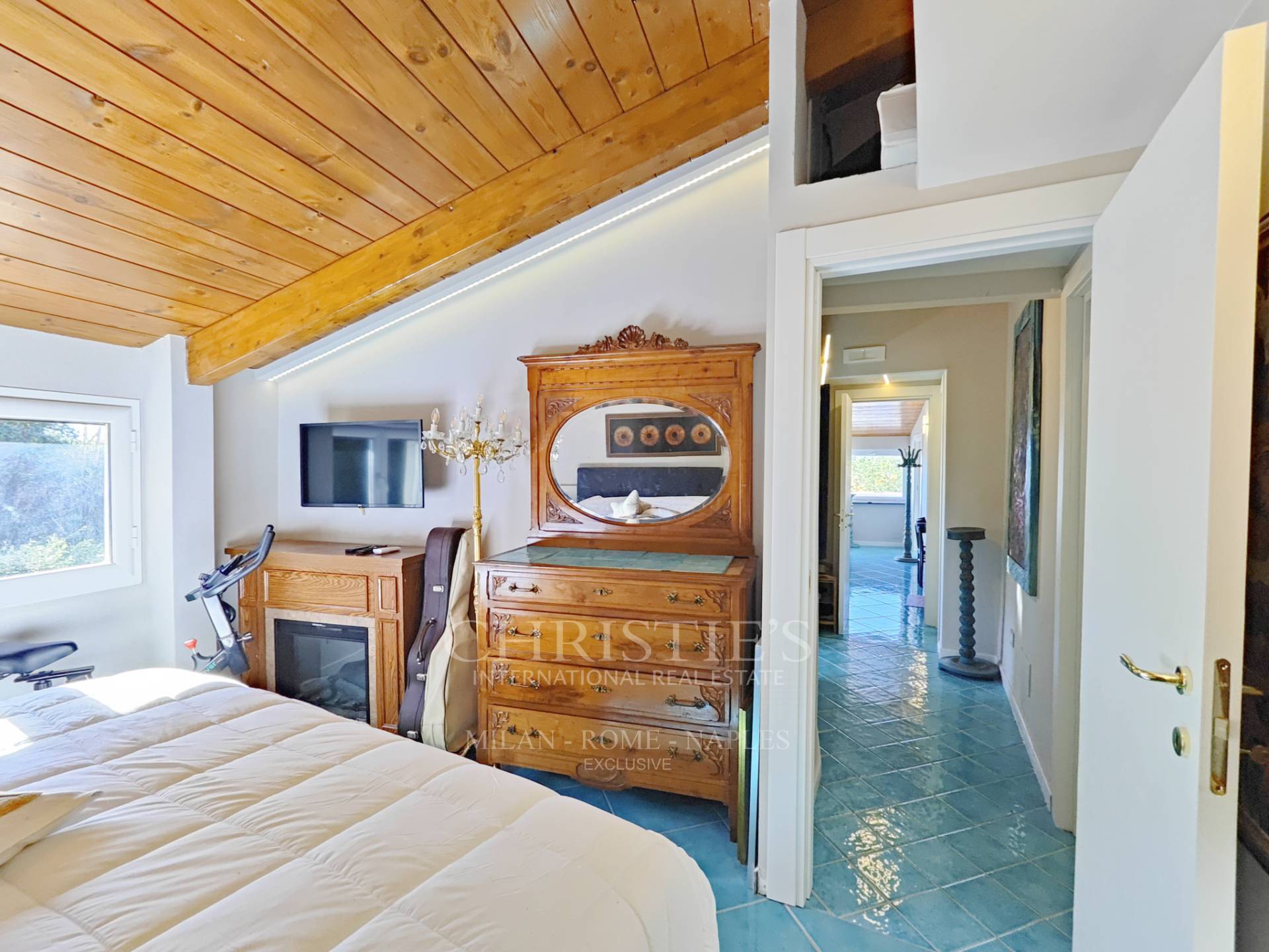 picture of Renovated Apartment With Terrace - Pozzuoli