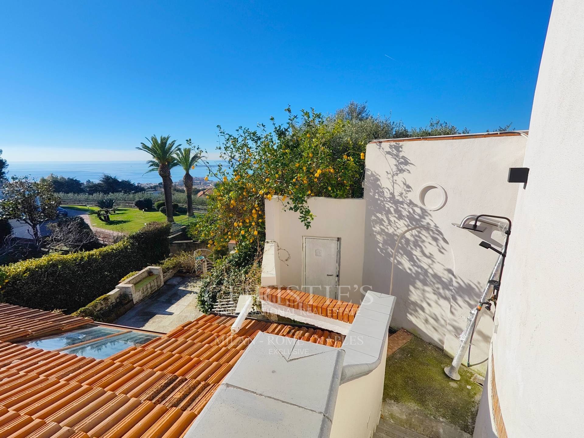 picture of Renovated Apartment With Terrace - Pozzuoli