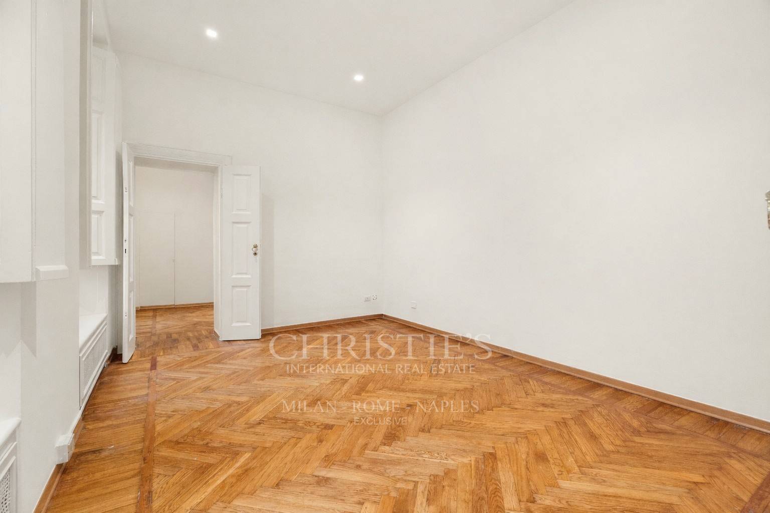 picture of Elegant Three-room Apartment In The Historic Heart Of Milan - Cinque Vie