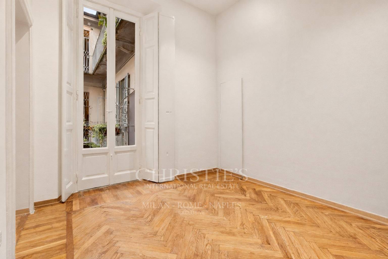 picture of Elegant Three-room Apartment In The Historic Heart Of Milan - Cinque Vie