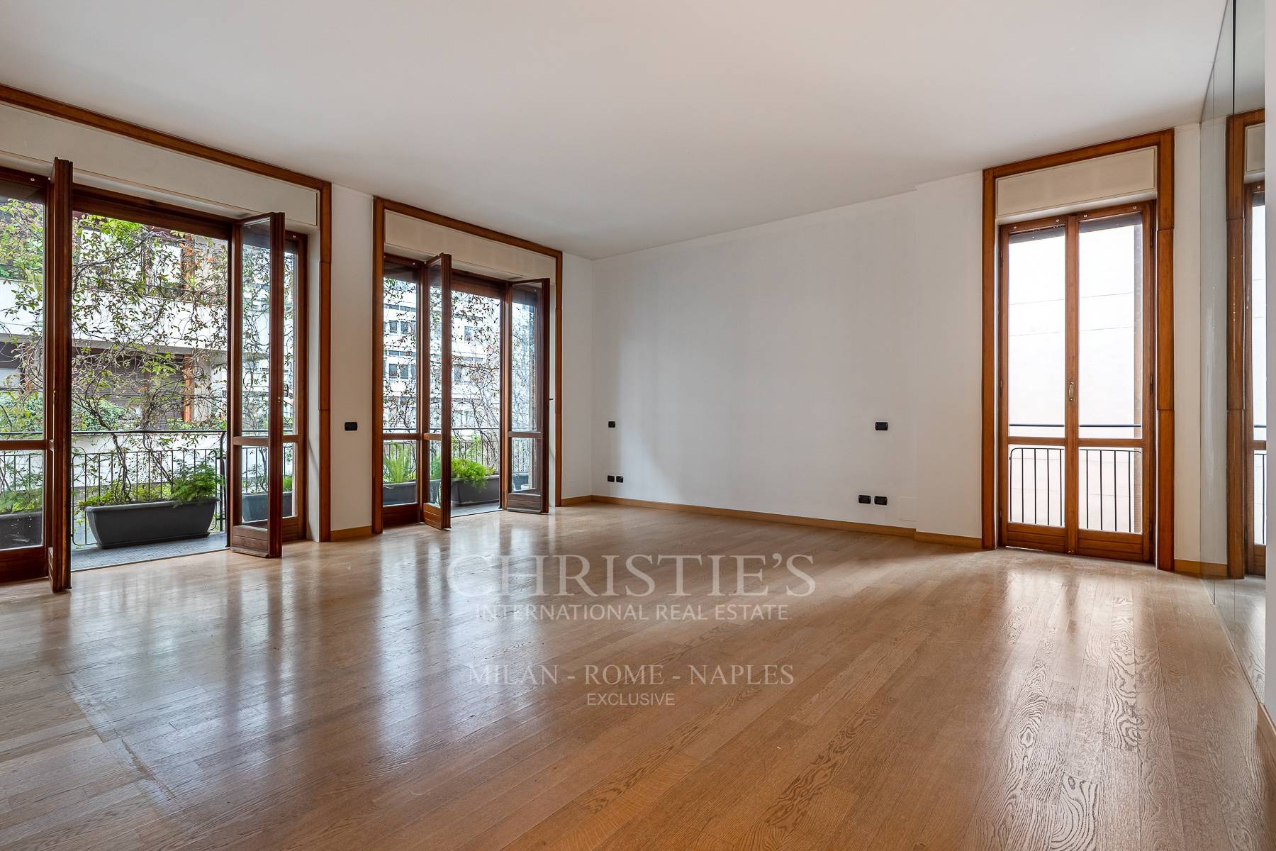 picture of Refined Residence With Balconies And Parking In Central Milan