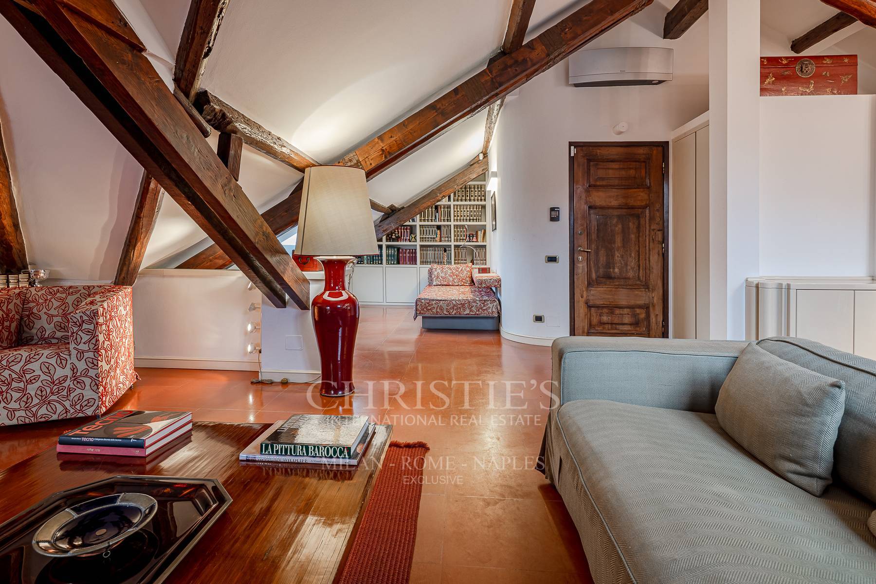 picture of Charming Penthouse In The Arco Della Pace Area