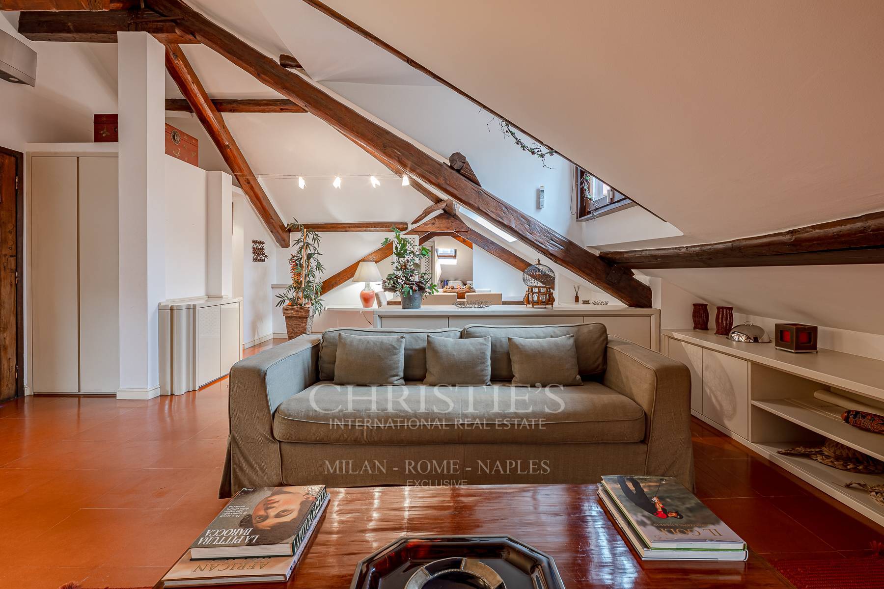 picture of Charming Penthouse In The Arco Della Pace Area