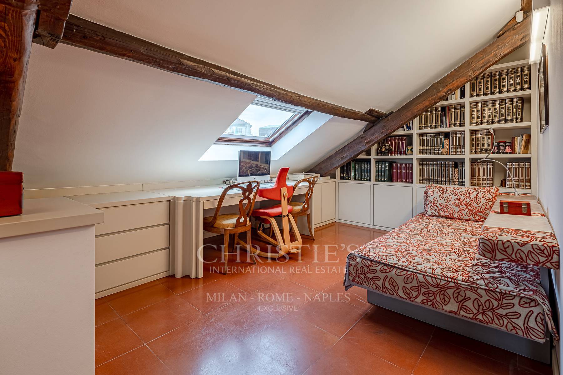 picture of Charming Penthouse In The Arco Della Pace Area