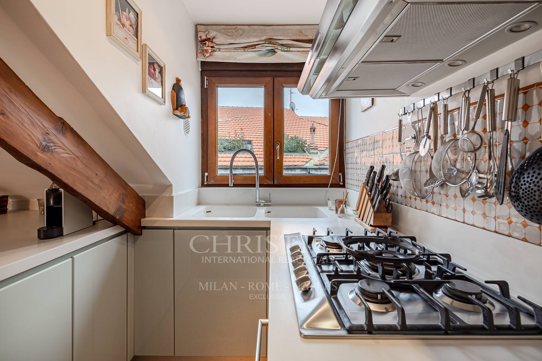 picture of Charming Penthouse In The Arco Della Pace Area