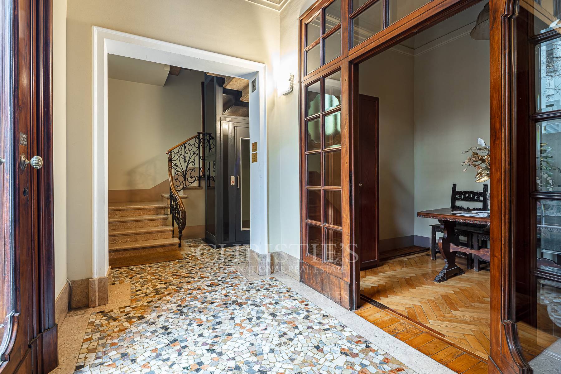 picture of Charming Penthouse In The Arco Della Pace Area