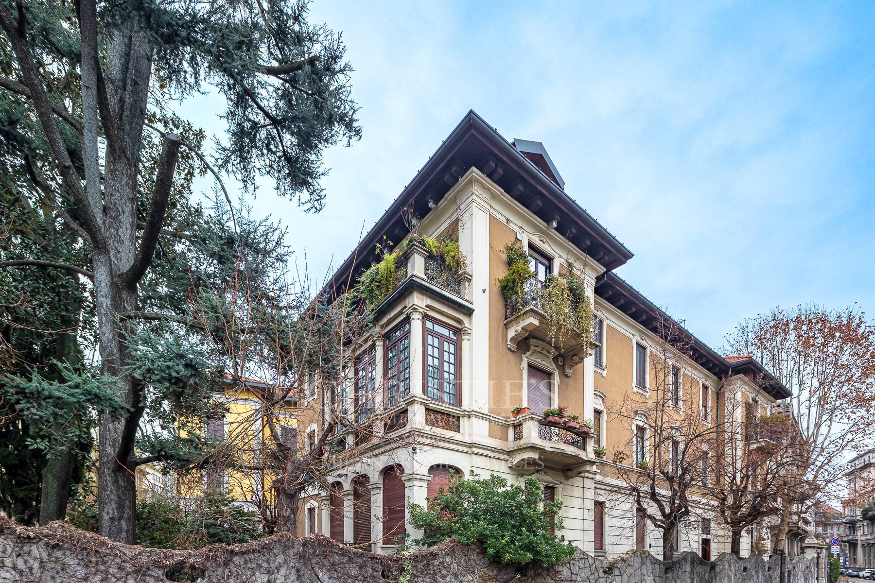 picture of Charming Penthouse In The Arco Della Pace Area