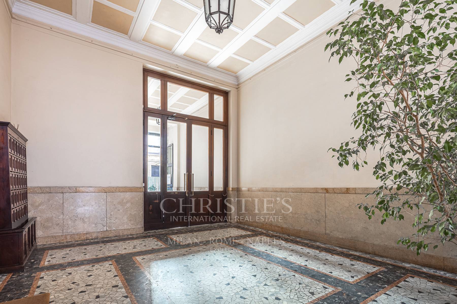 picture of Elegant Office In Via De Cristoforis