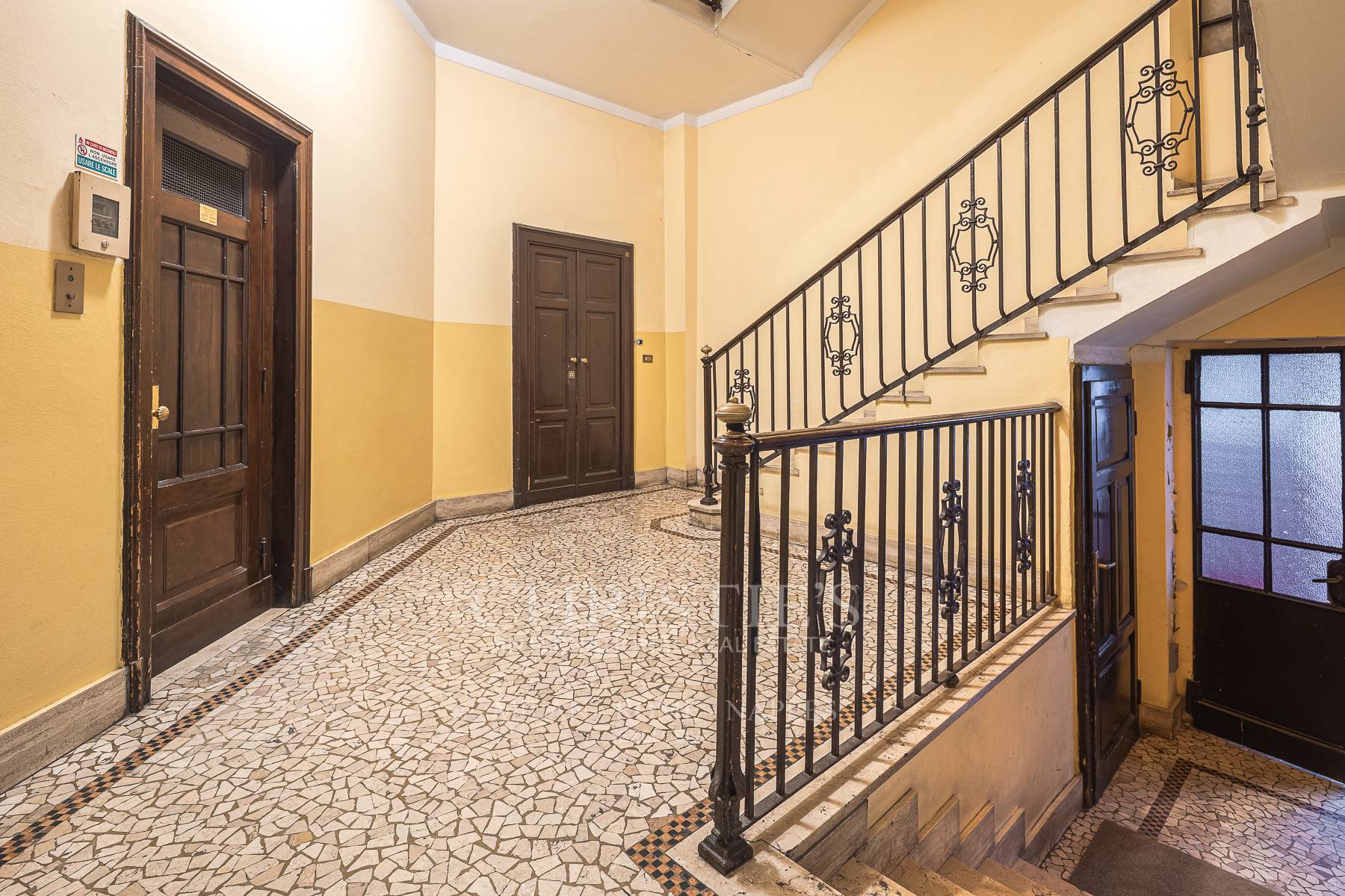 picture of Elegant Office In Via De Cristoforis