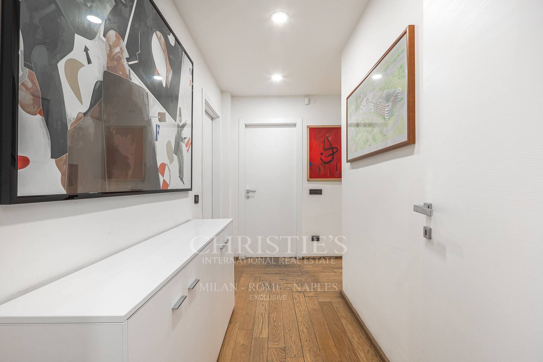 picture of Elegant Office In Via De Cristoforis