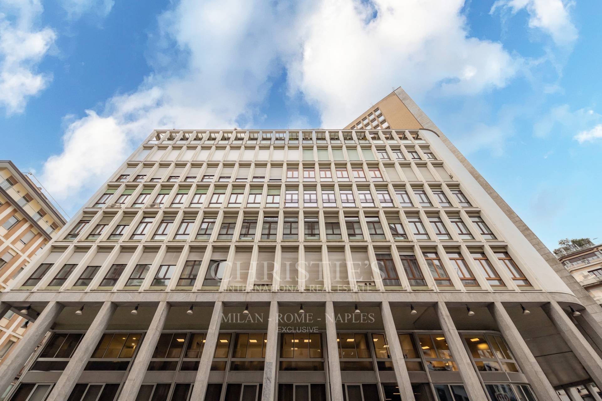 picture of Elegance And Comfort Just Steps From The Duomo