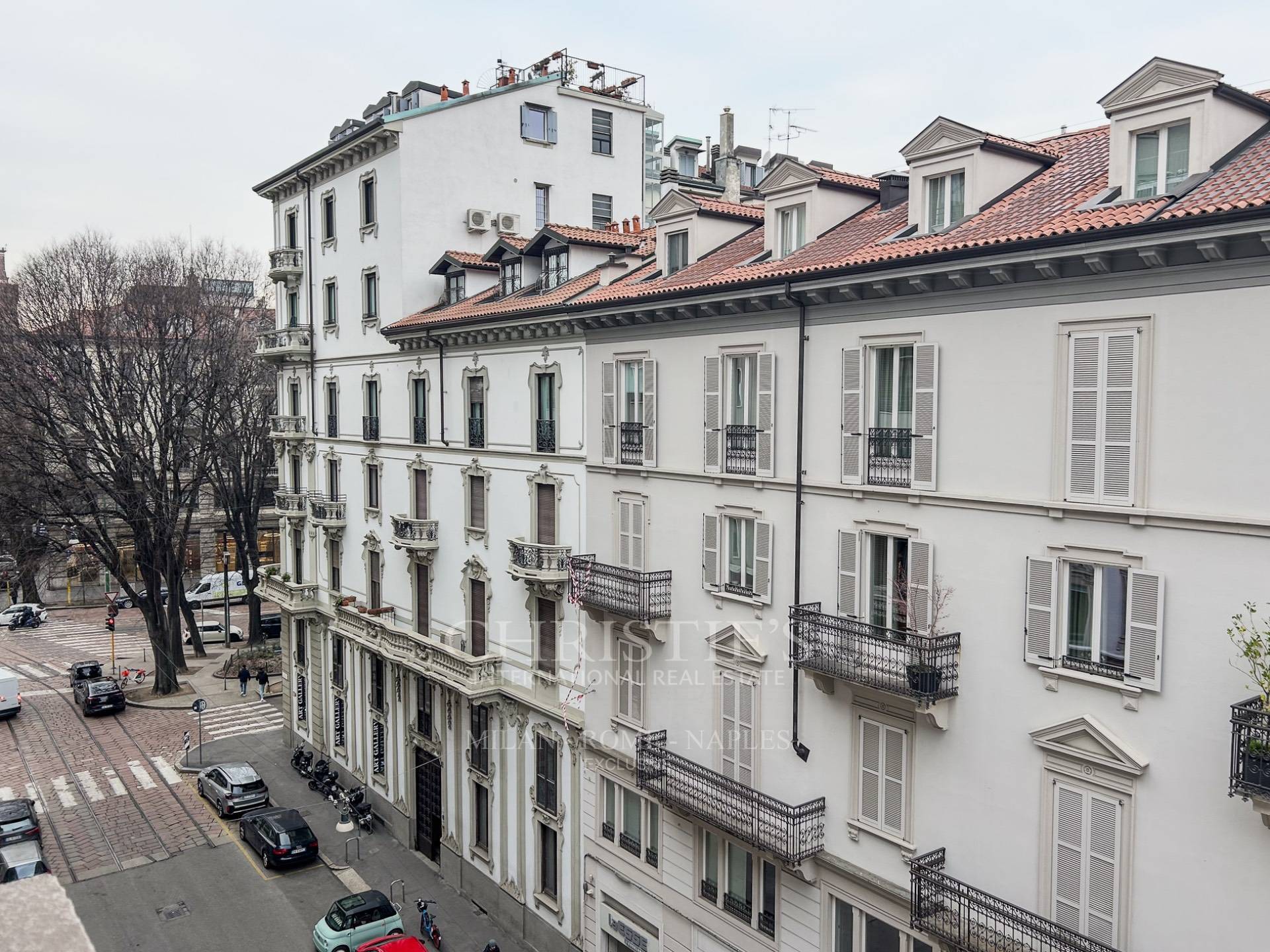 picture of Brera – Elegant One-room Apartment In A Period Building