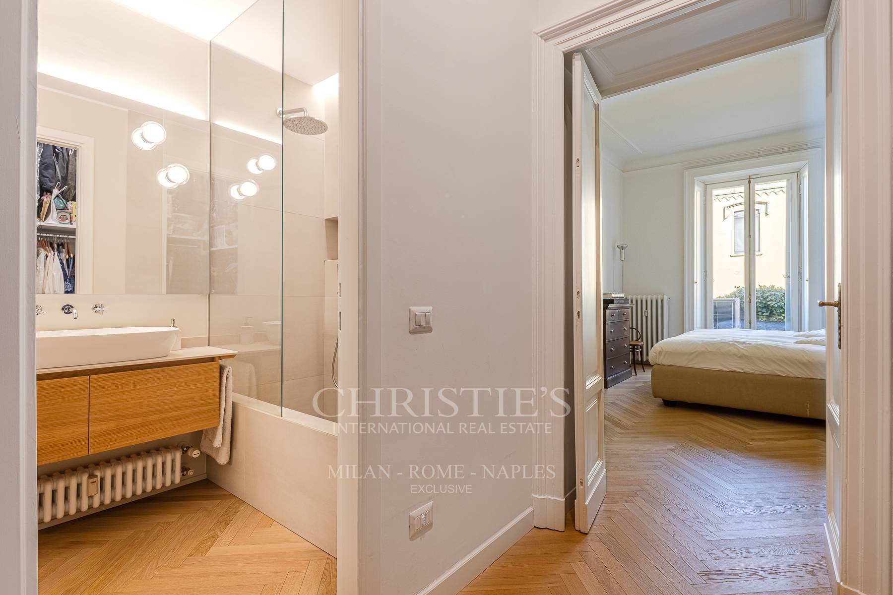 picture of Refined Apartment In Via Mascheroni