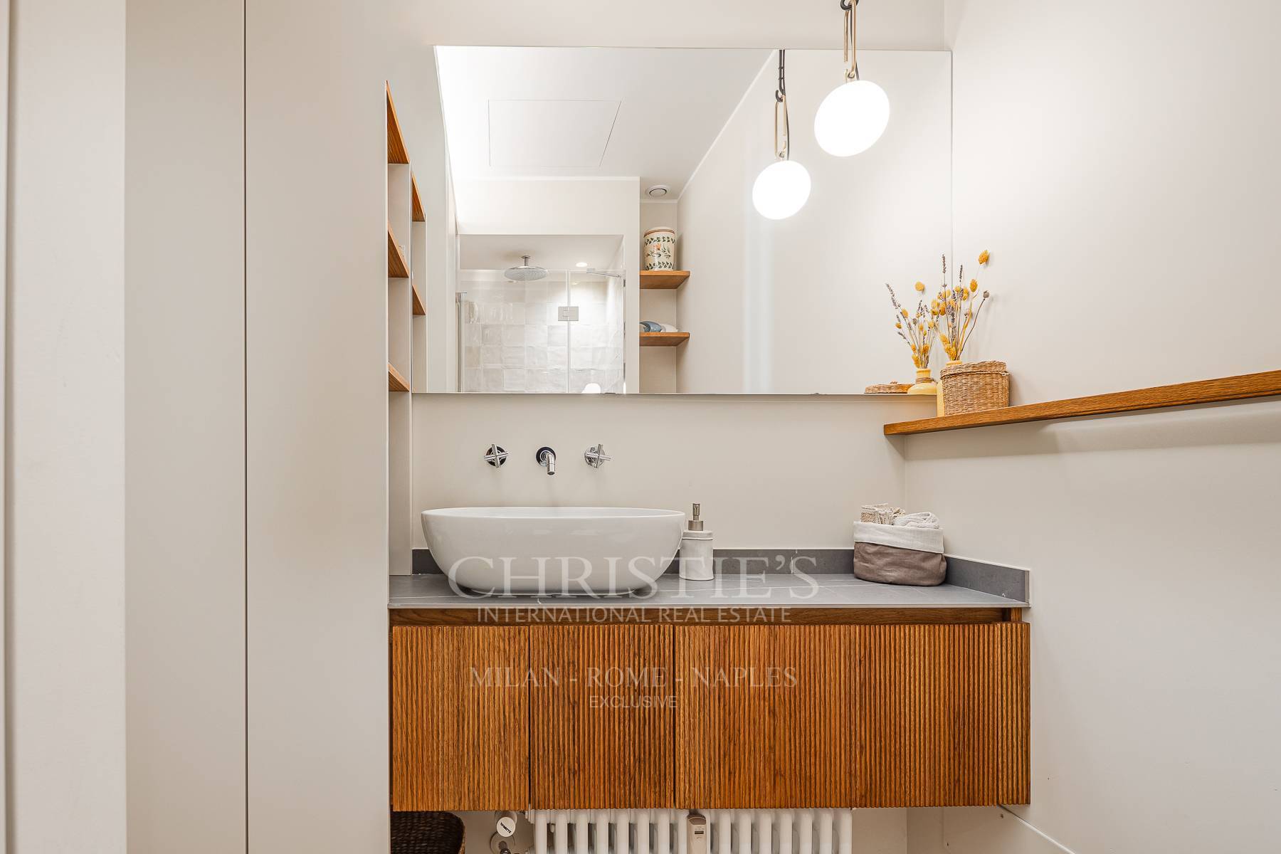 picture of Refined Apartment In Via Mascheroni