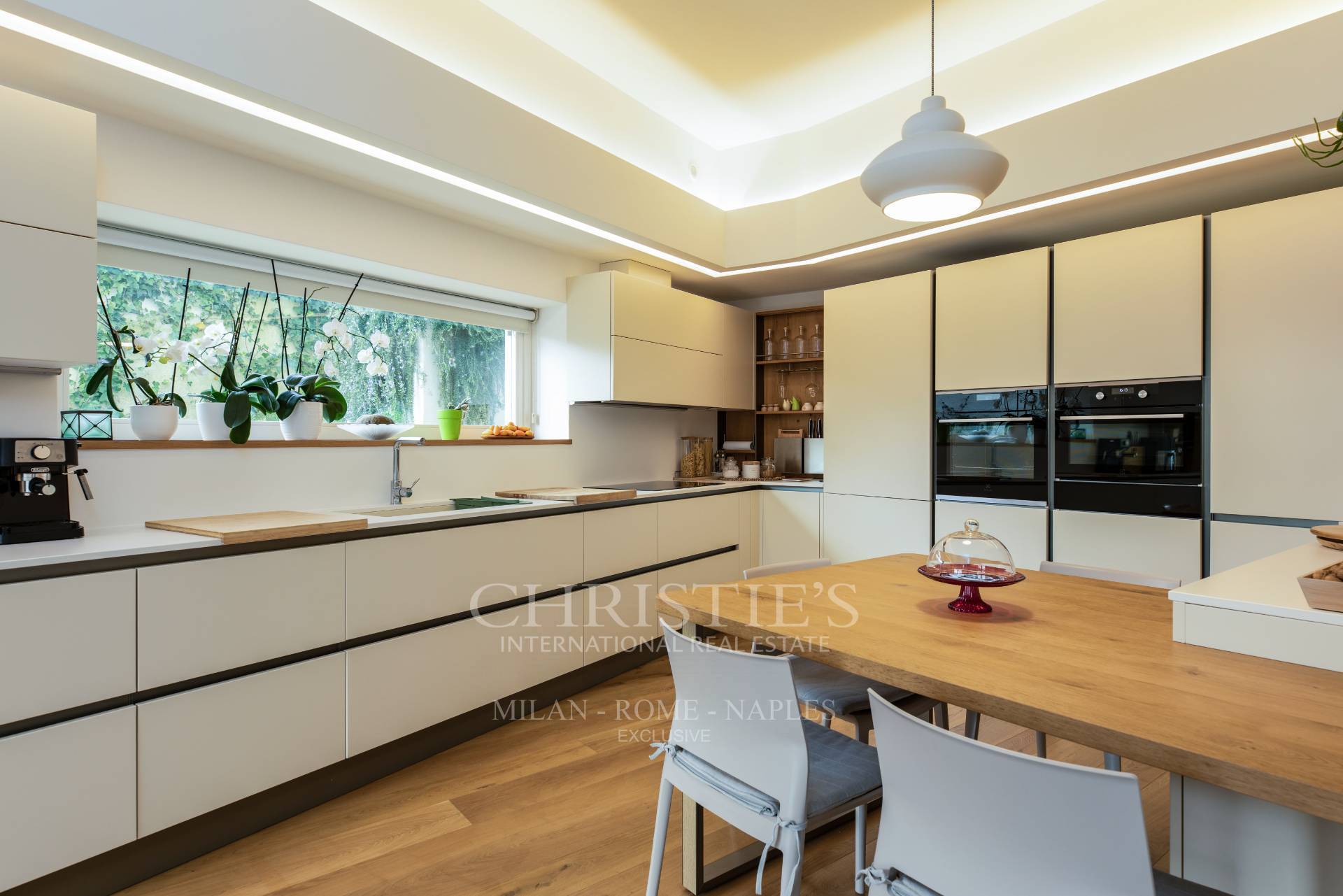 picture of Exclusive Designer Villa With Panoramic Sea Views