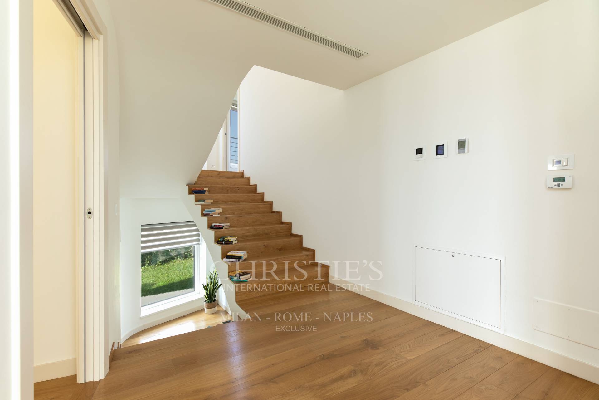 picture of Exclusive Designer Villa With Panoramic Sea Views