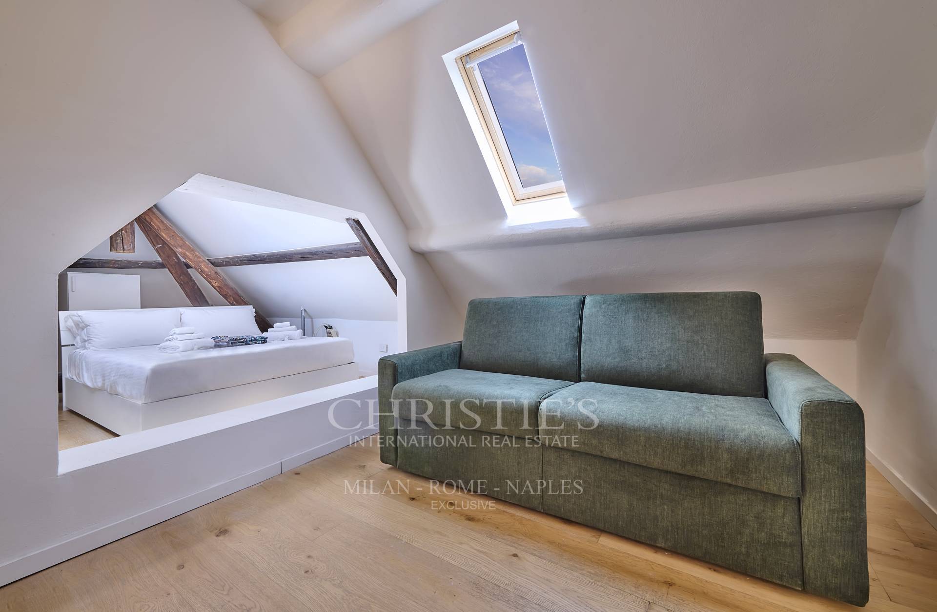 picture of Prestigious Lake View Villa With A Heated Pool, 8 Minutes From Varenna