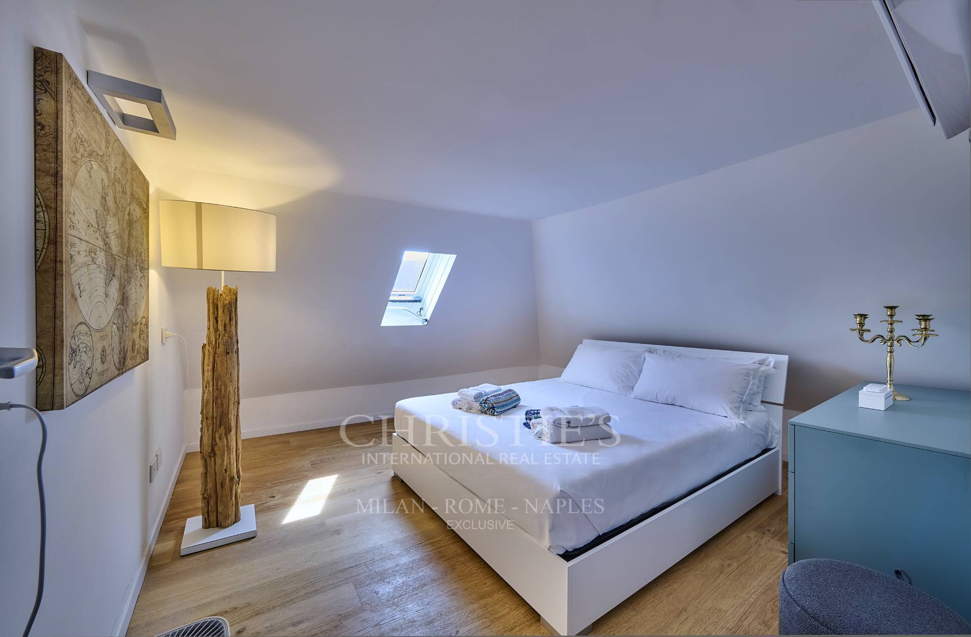 picture of Prestigious Lake View Villa With A Heated Pool, 8 Minutes From Varenna