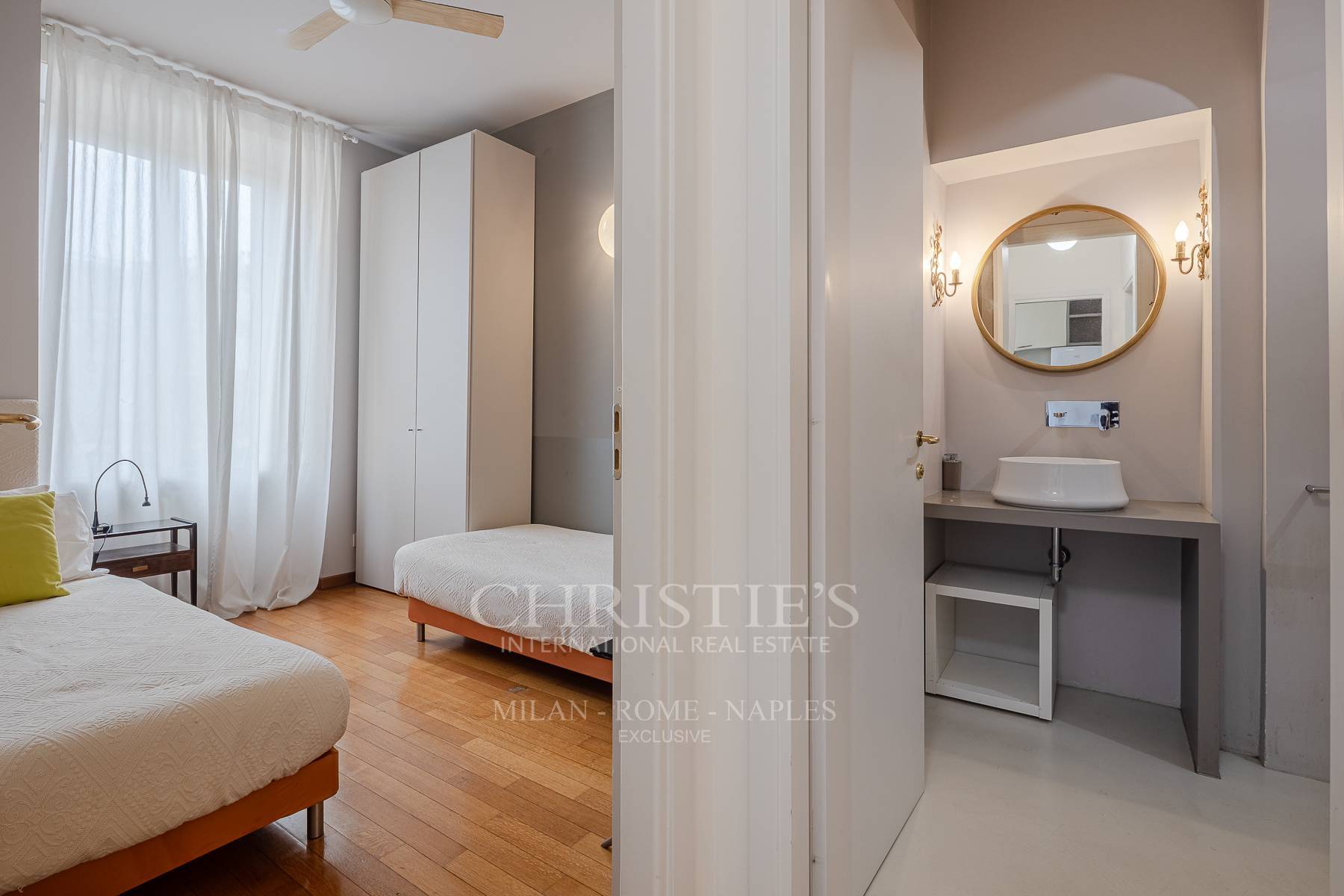 picture of Elegant Apartment In Corso Como