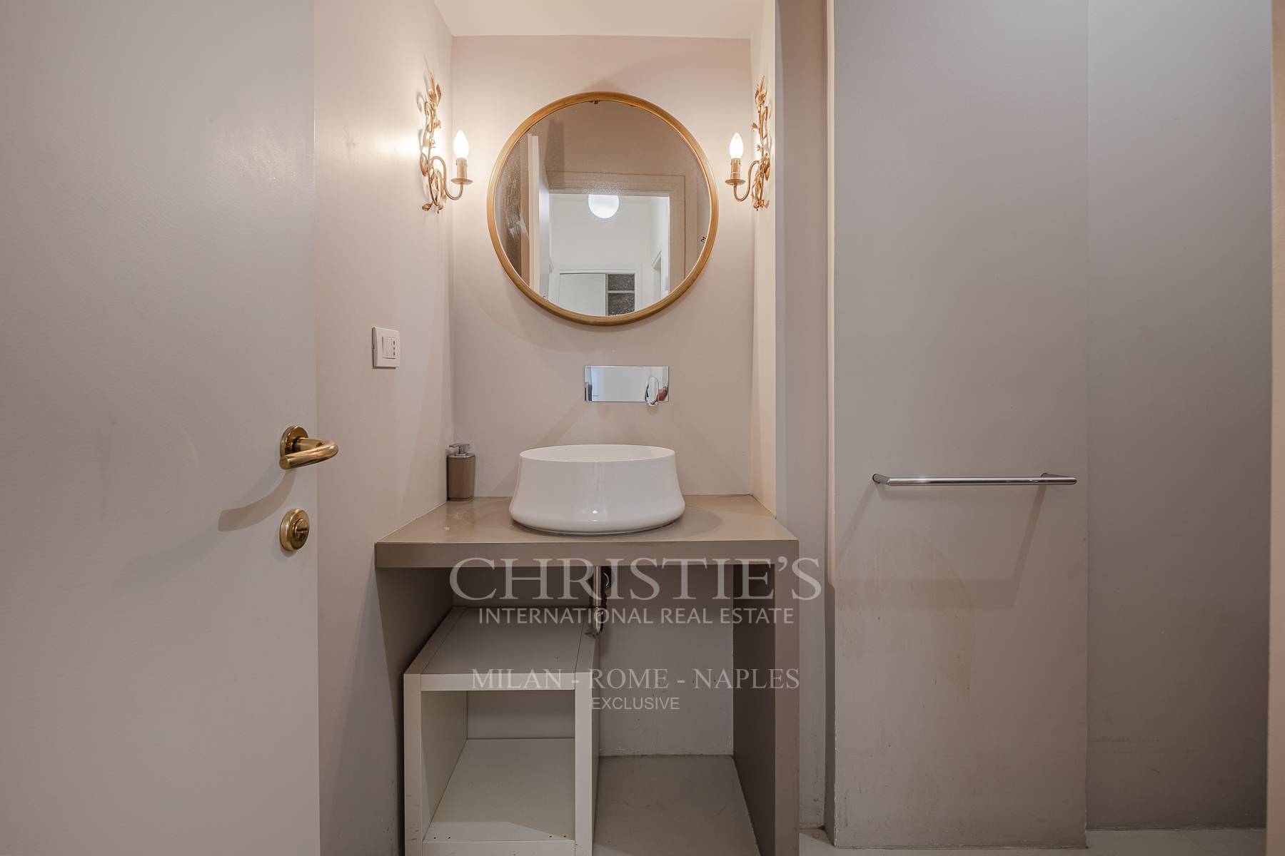 picture of Elegant Apartment In Corso Como