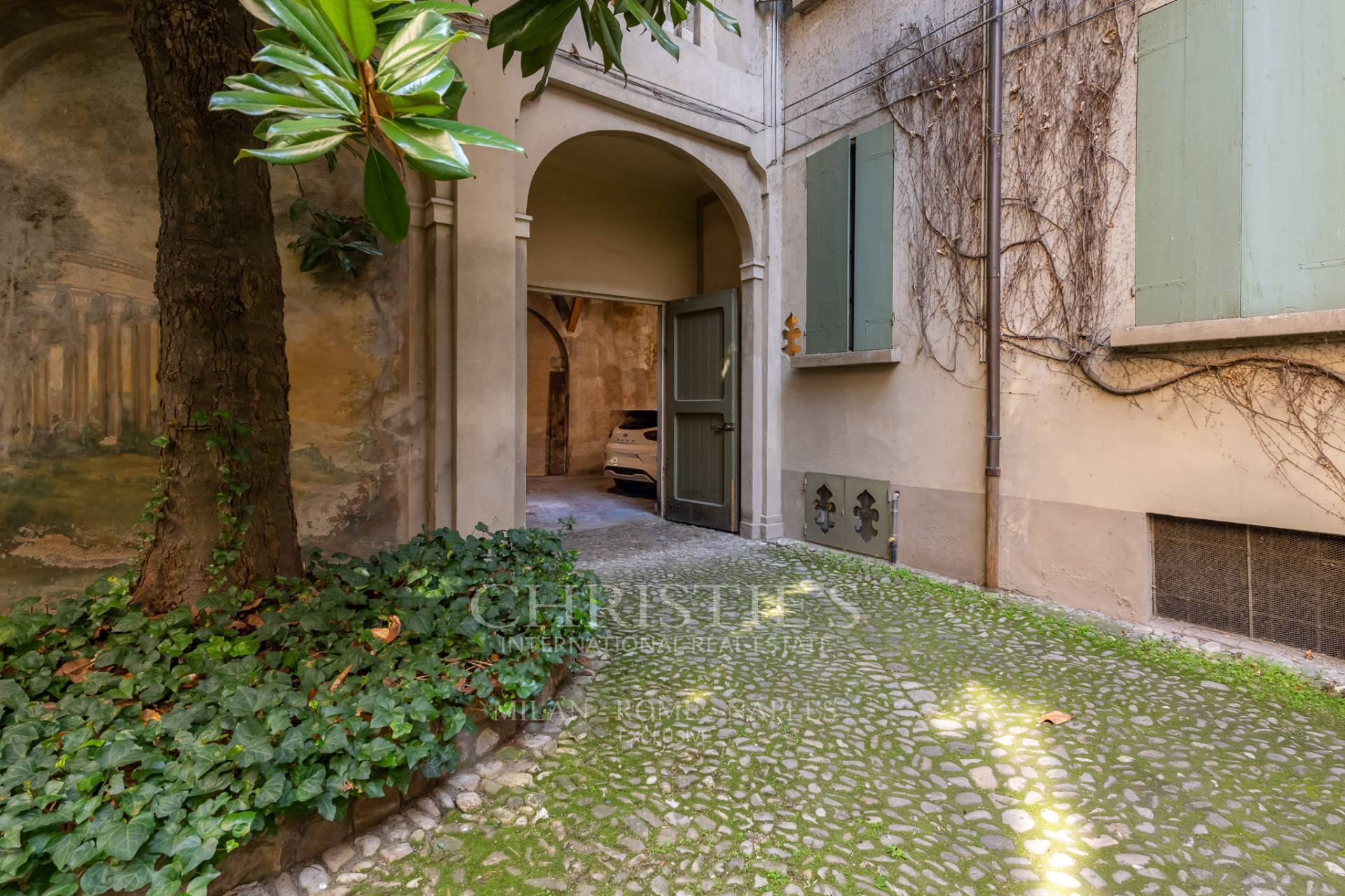 picture of Prestigious Residence In The Heart Of Reggio Emilia’s Historic Center