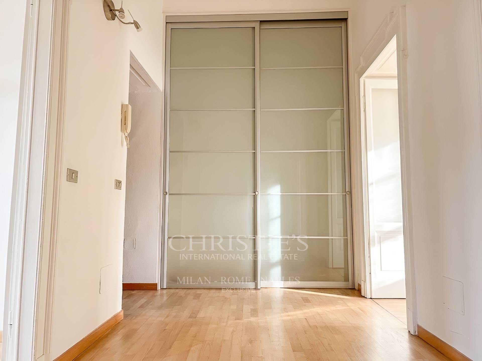 picture of Charming Apartment In The Indipendenza Area